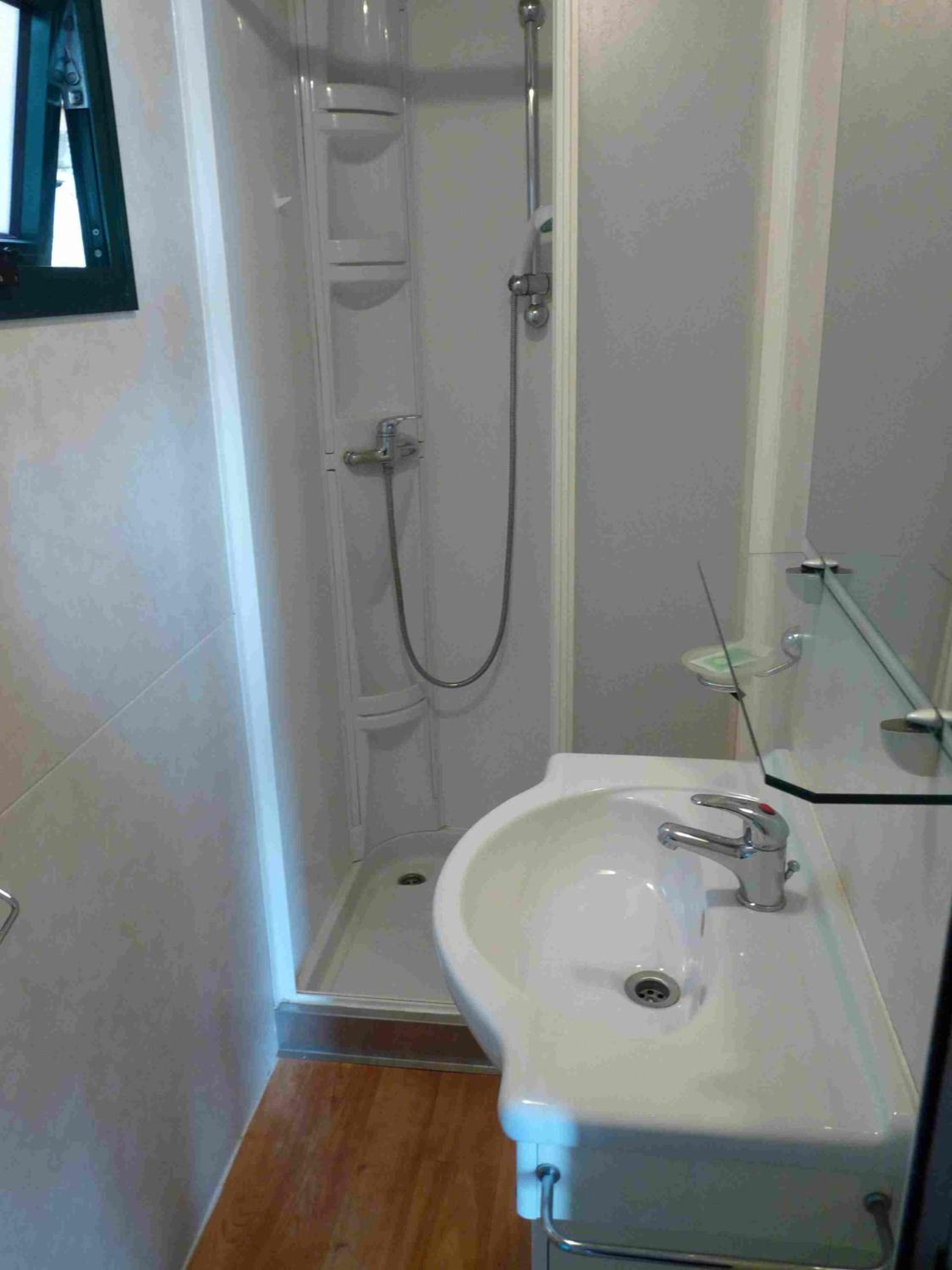 Photo 37