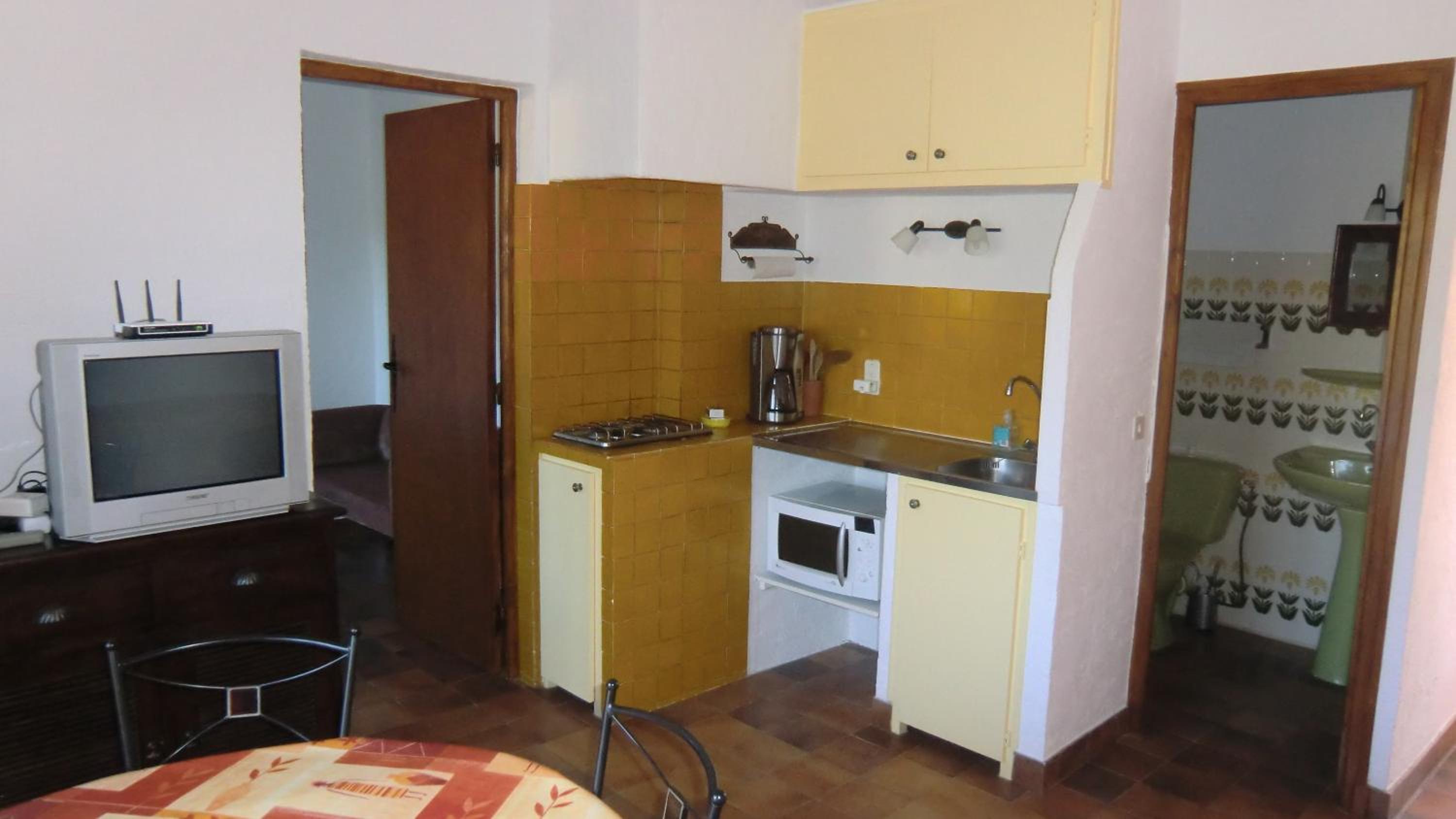 Photo 19