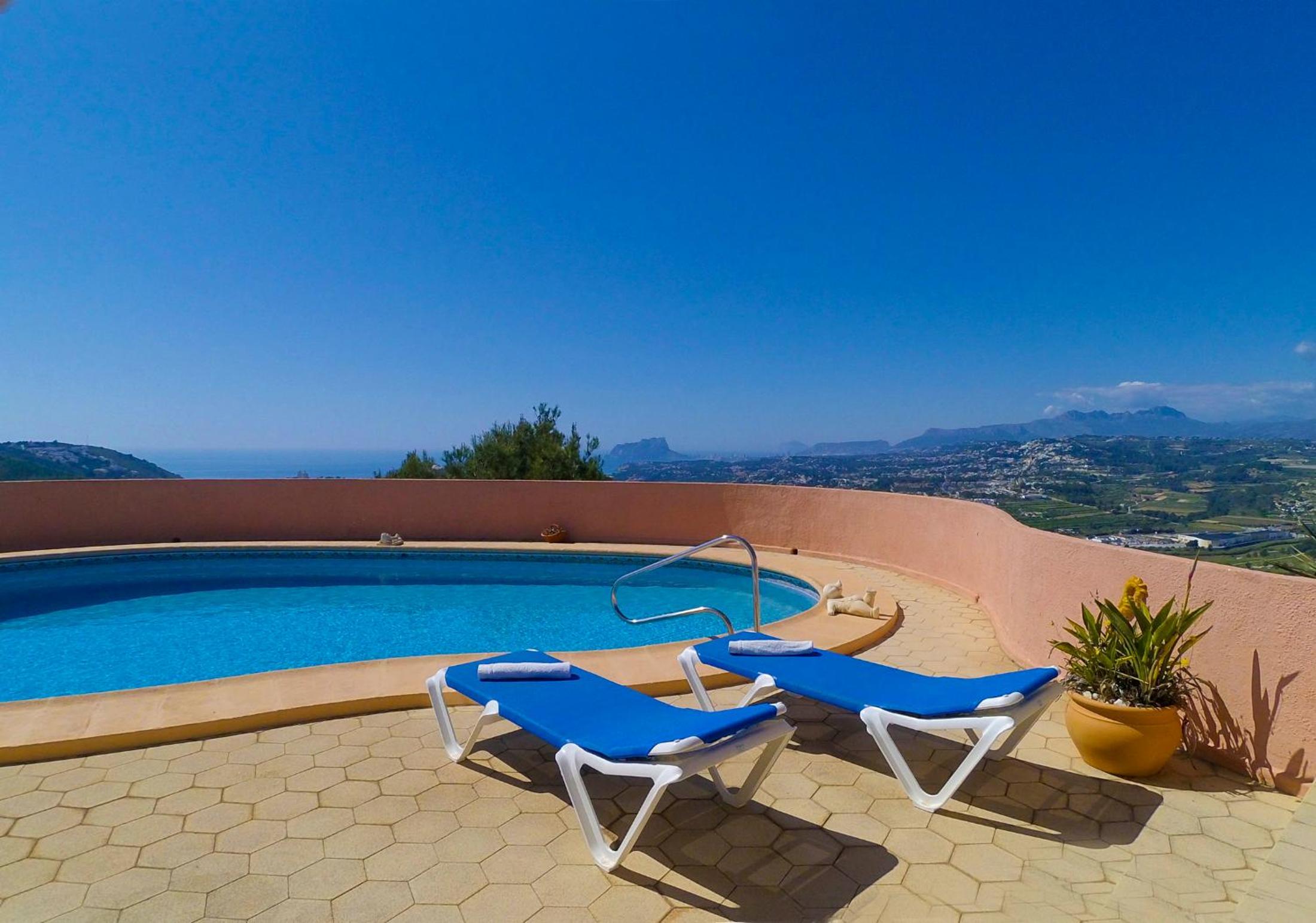 Villa Linda Vista - stunning views - by Holiday Rentals Villamar view 4