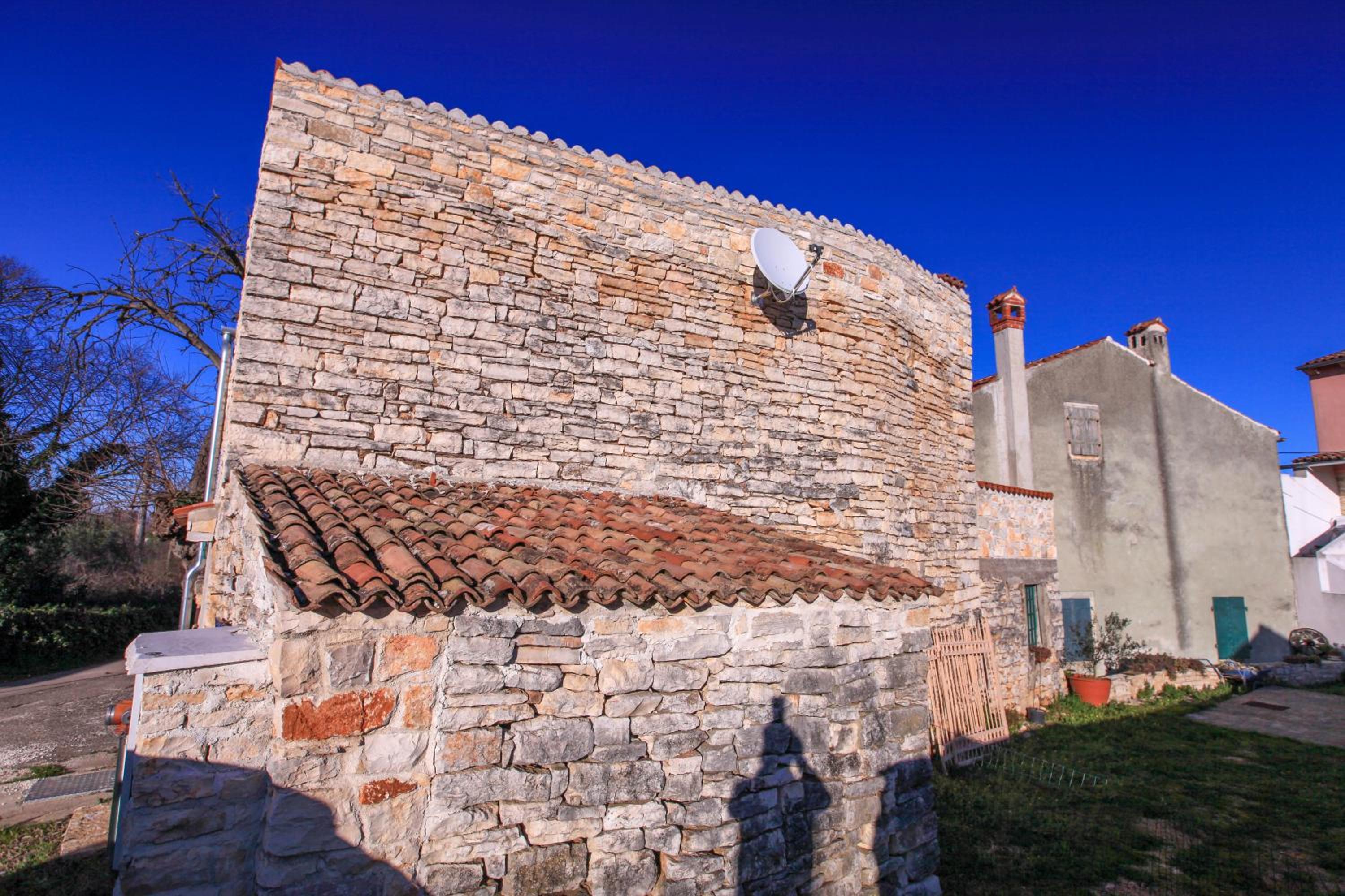 Stone House Olio