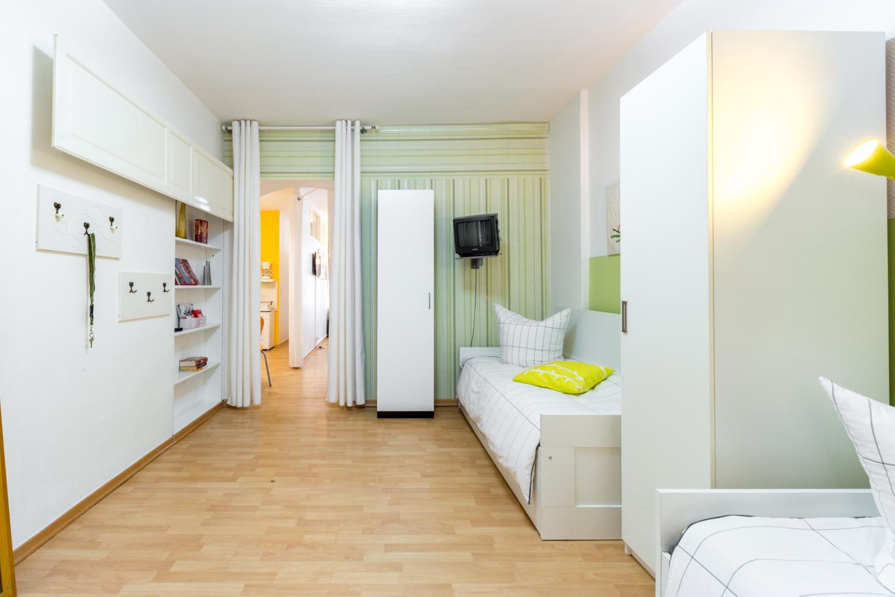 Schönes 2-Zimmer-Apartment in Kollwitzplatz-Nähe photo 4