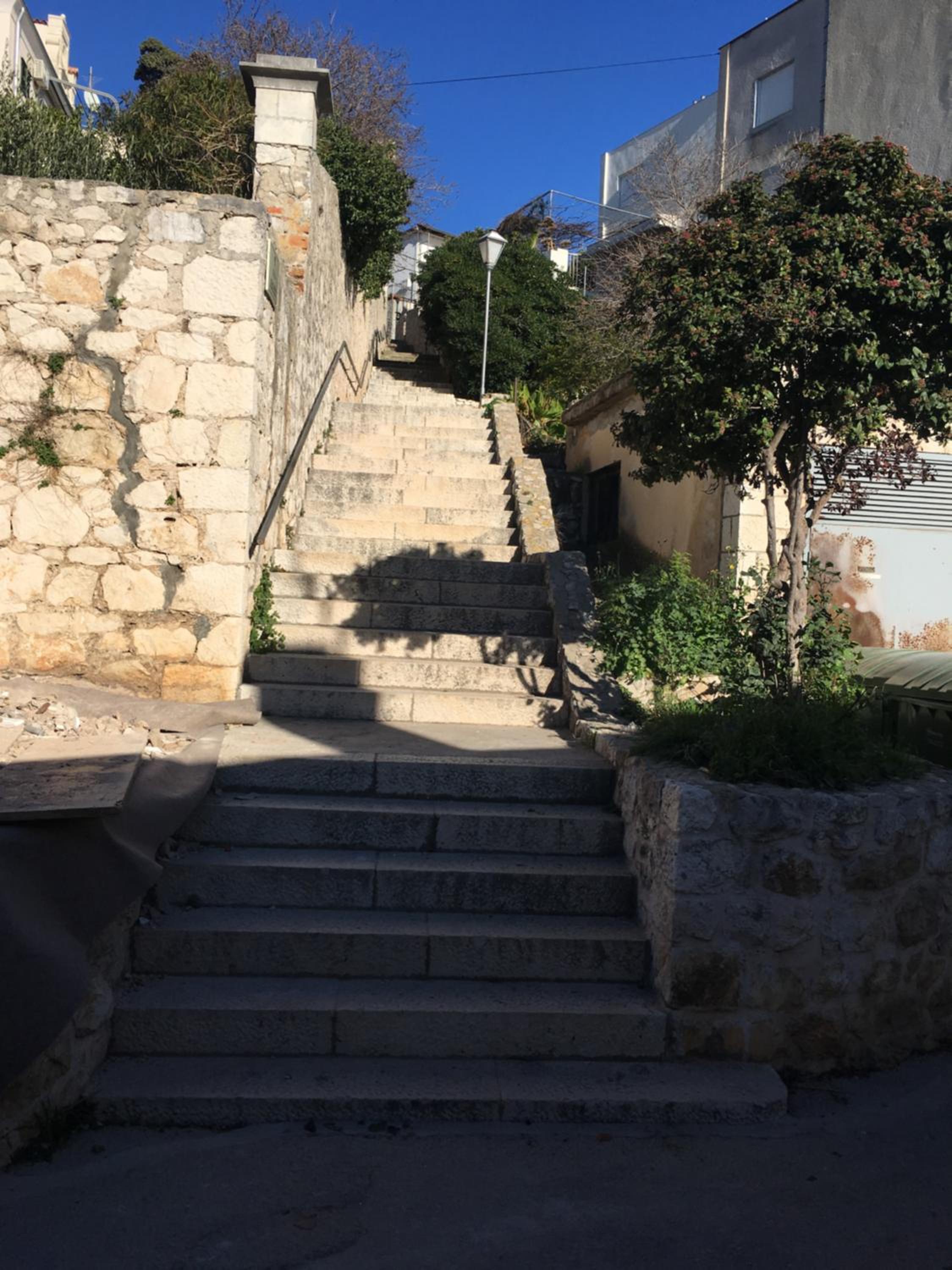 Photo 33