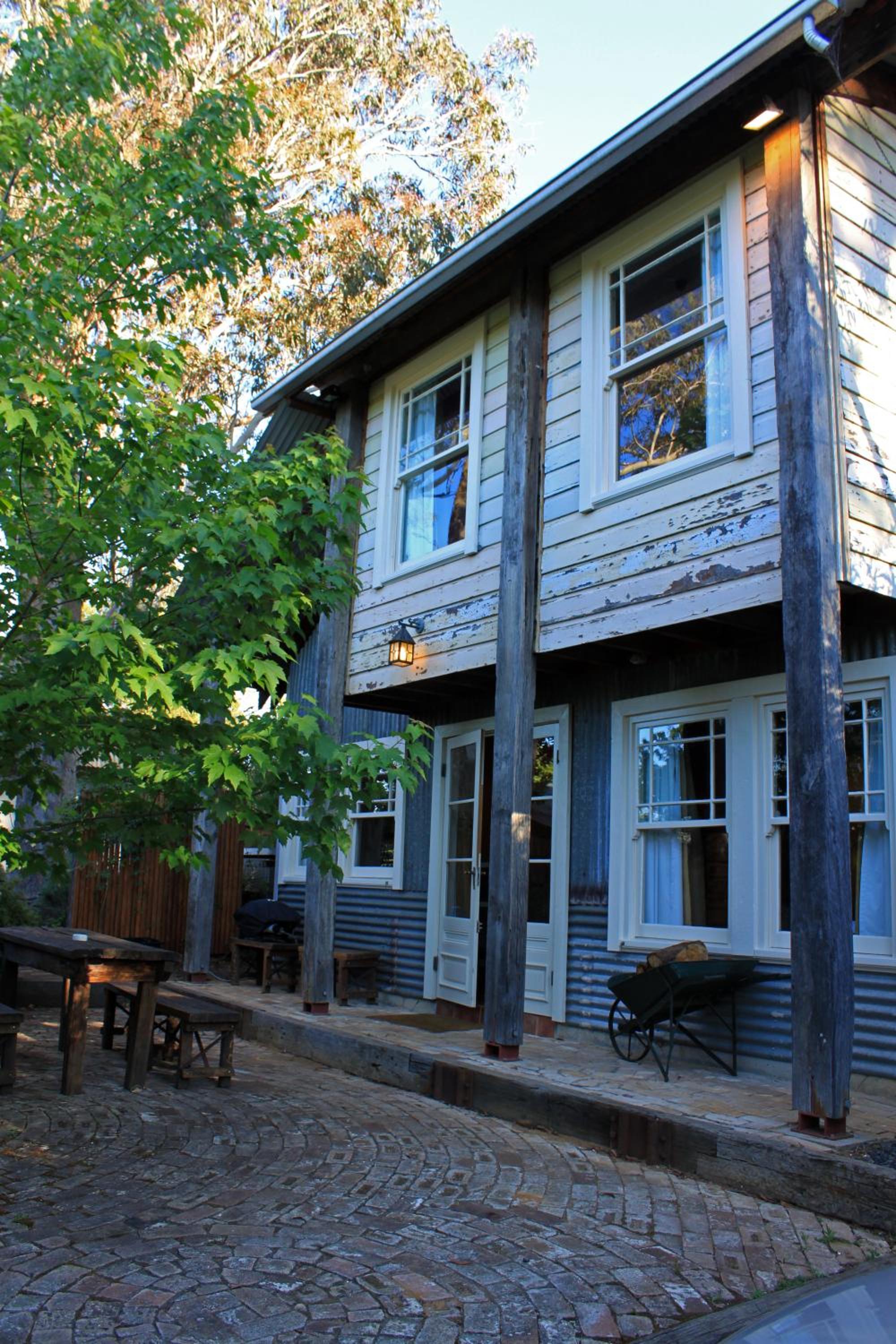 Old Leura Dairy