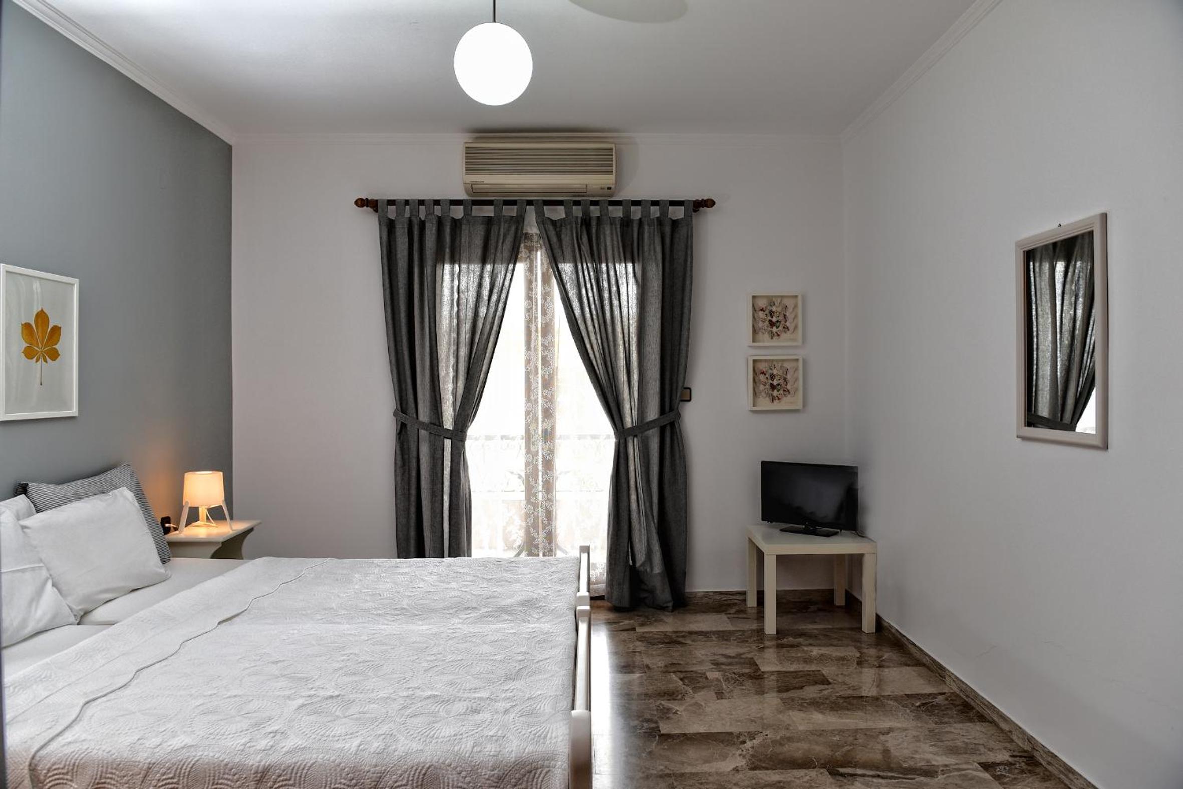 Fotopoulos Apartments