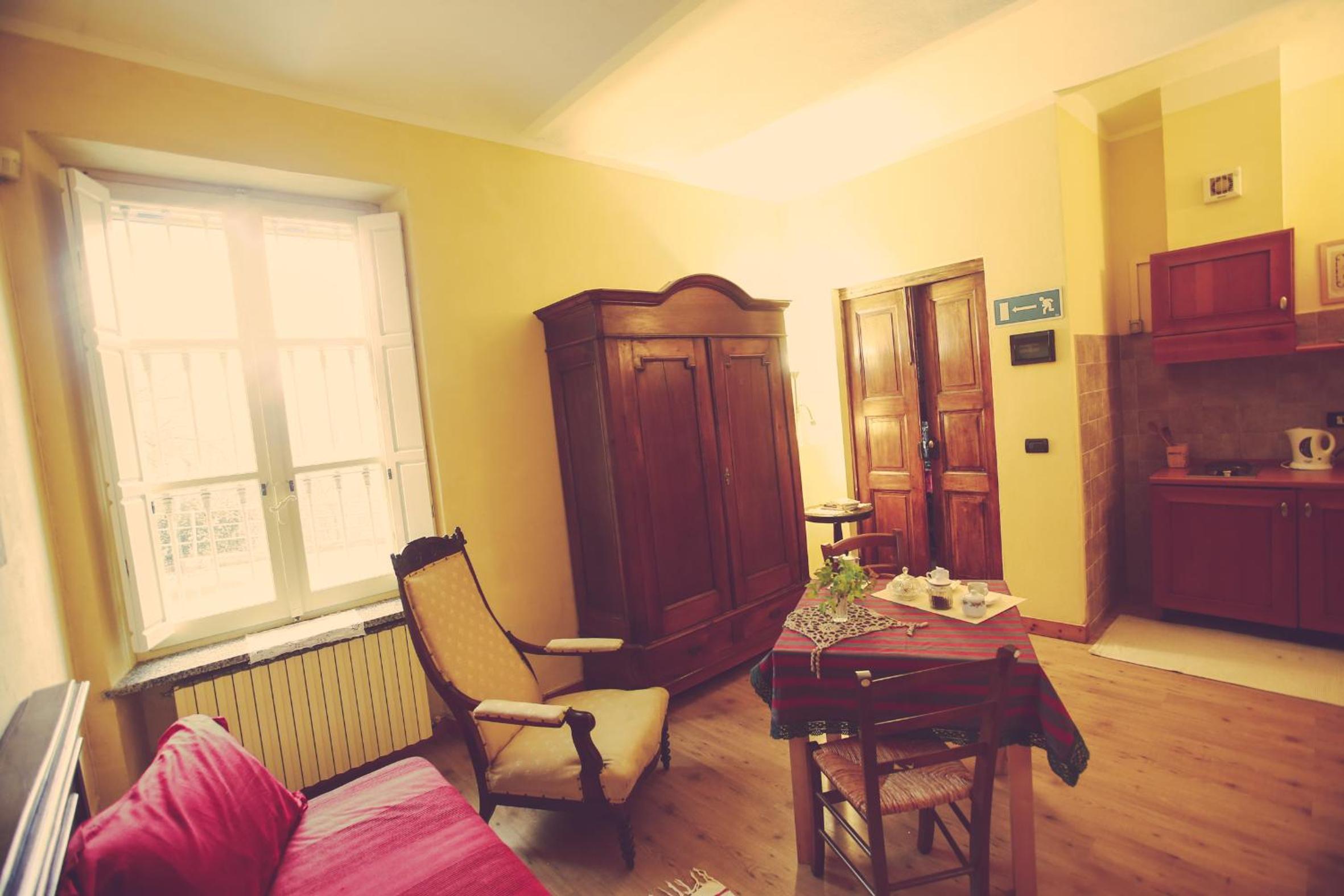 Photo 79