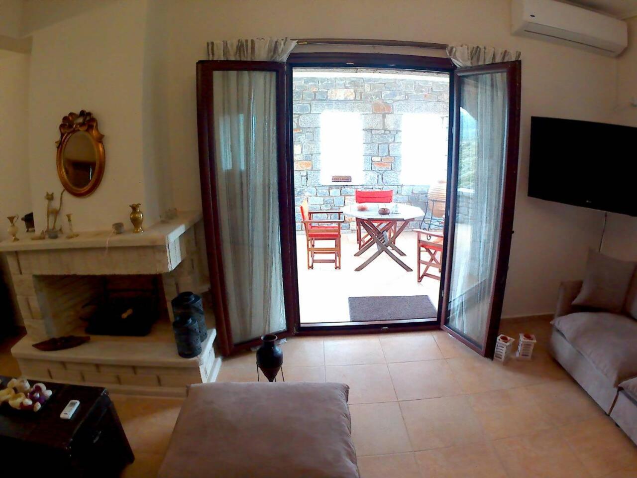 Photo 23
