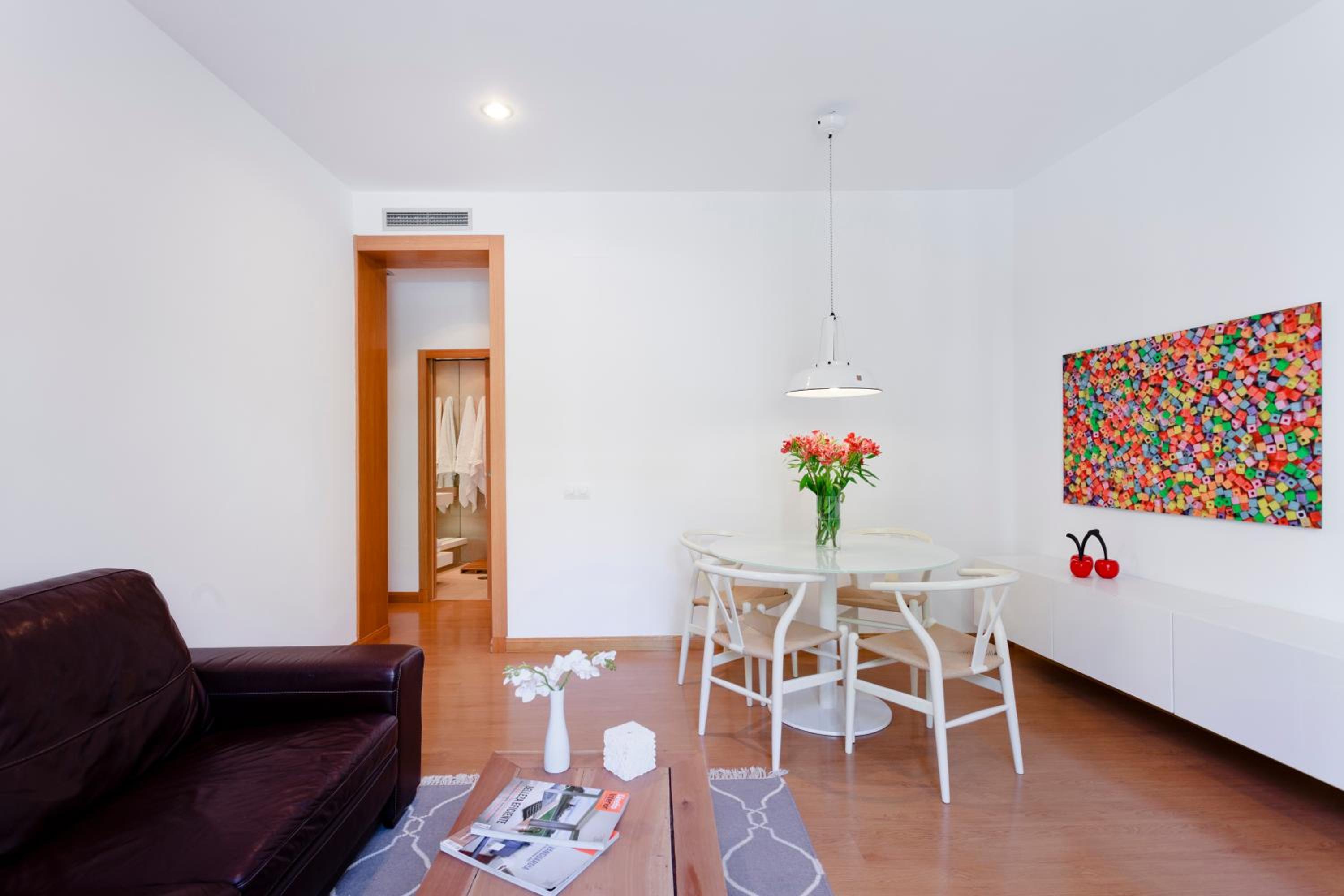 San Miguel Aparment by Flatsweethome photo 4