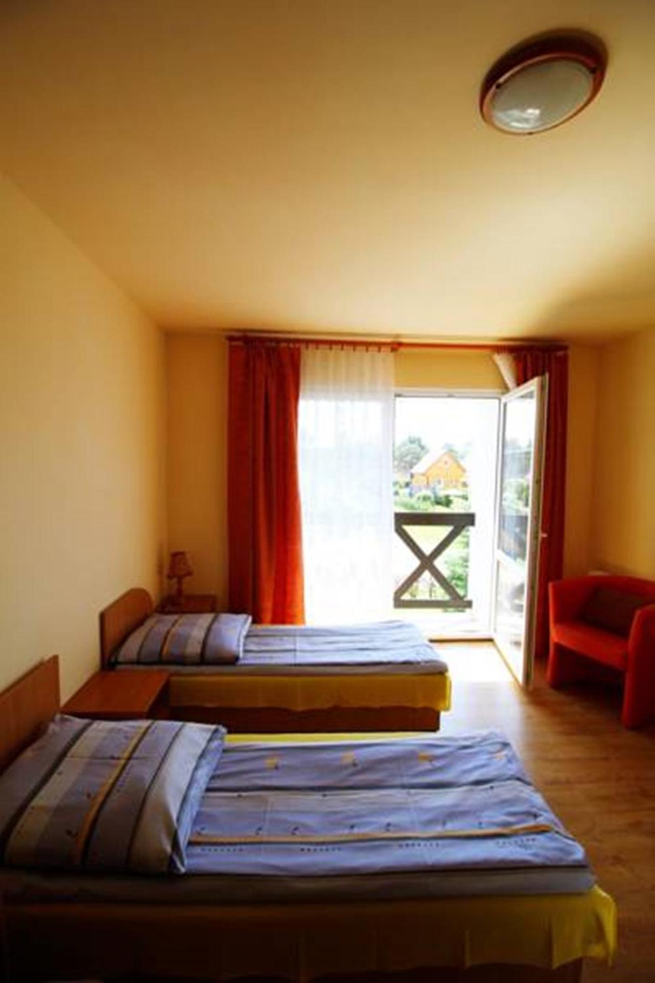 Photo 40