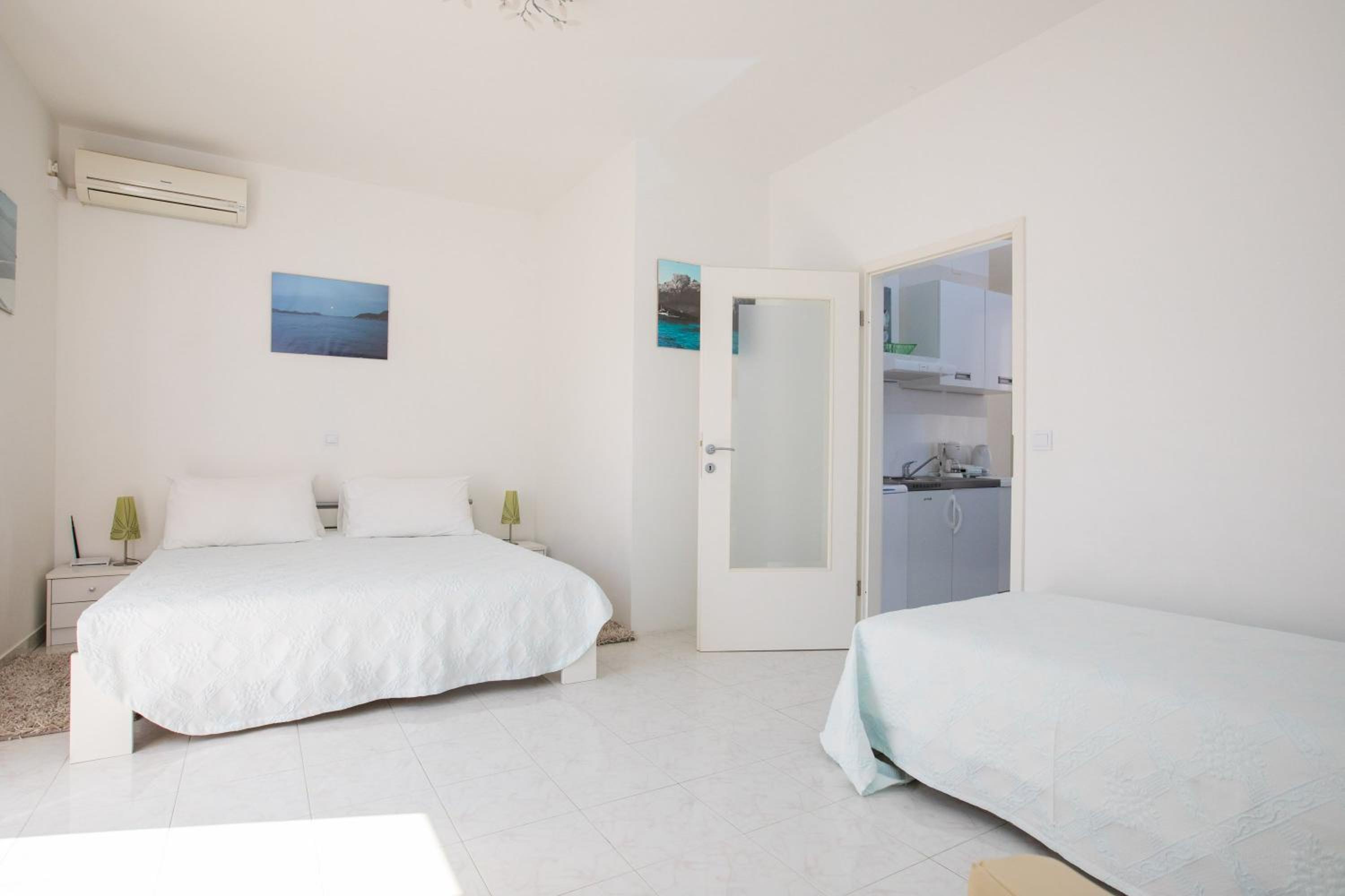 Concordia Apartments