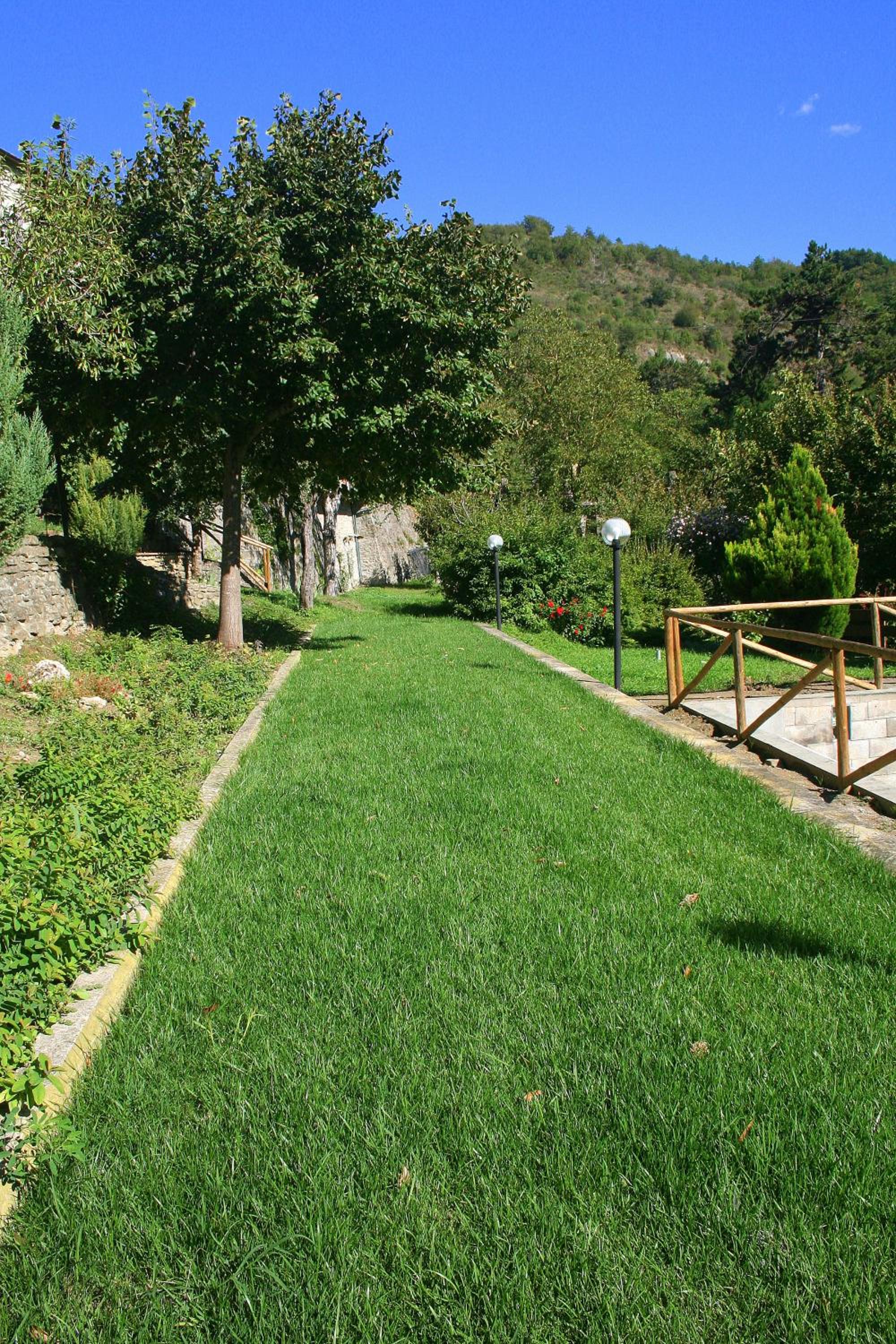 Photo 40