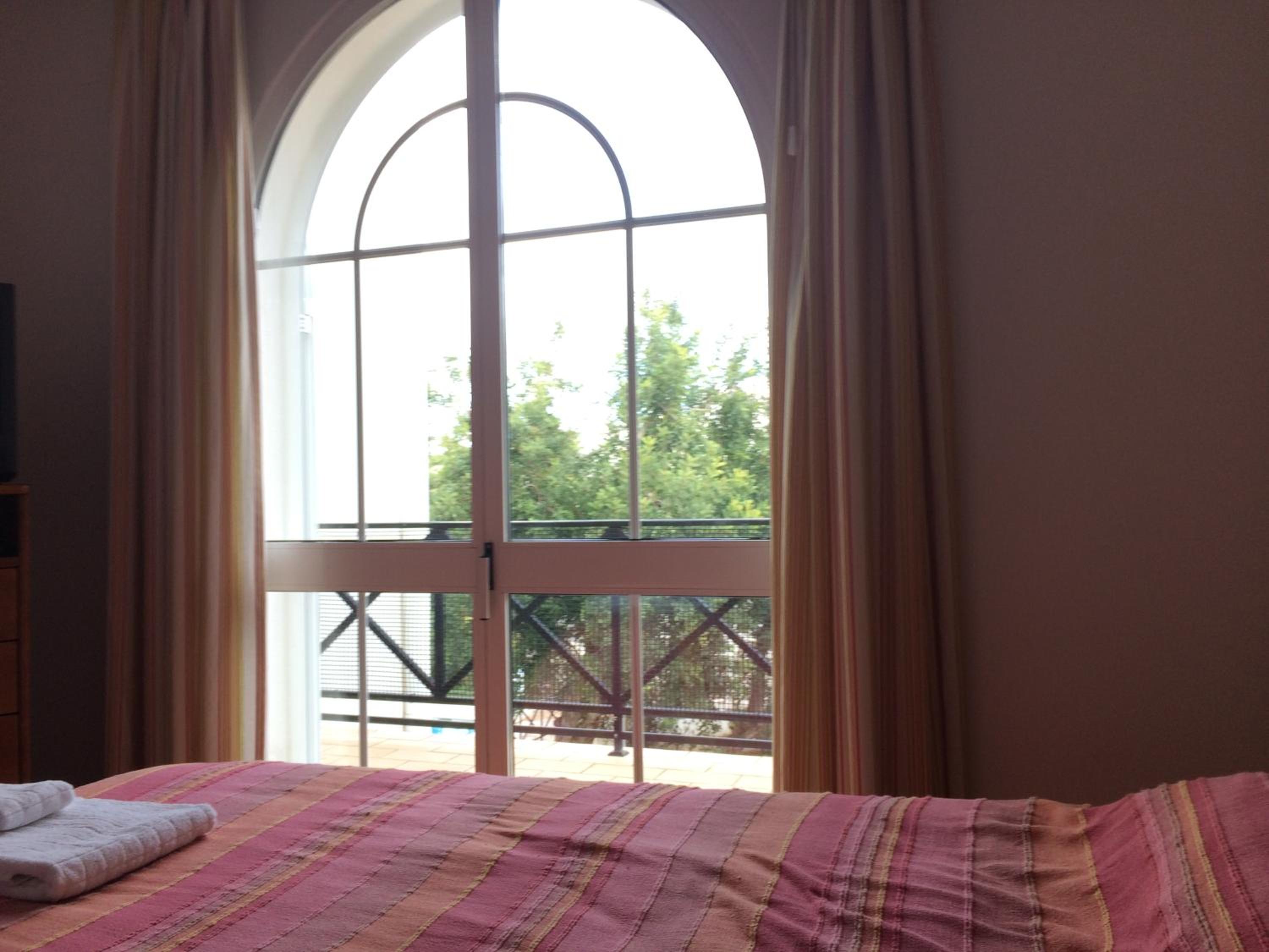 Tavira Garden- 2 bedrooms-2pools-2 balconies view 4