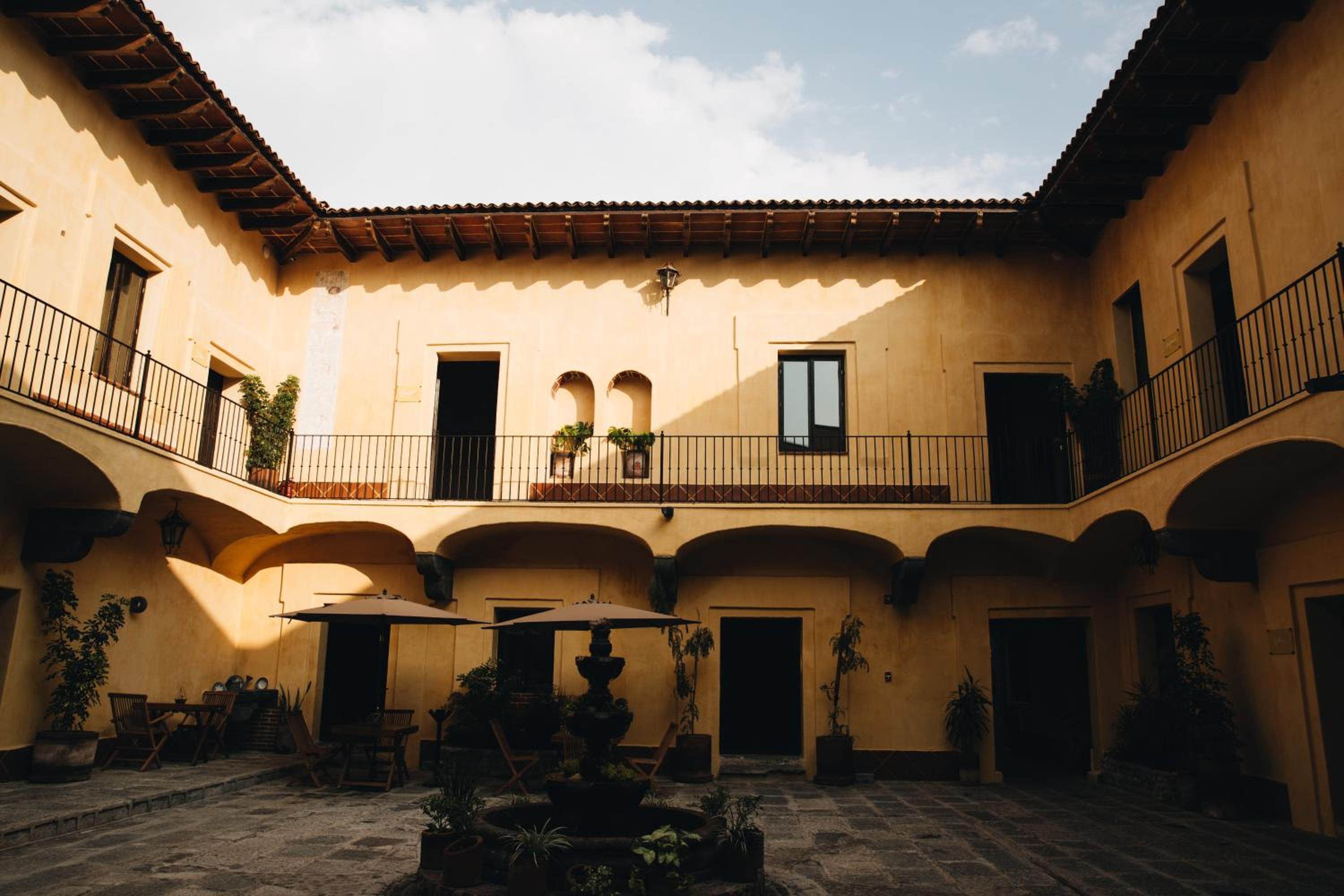 balcony