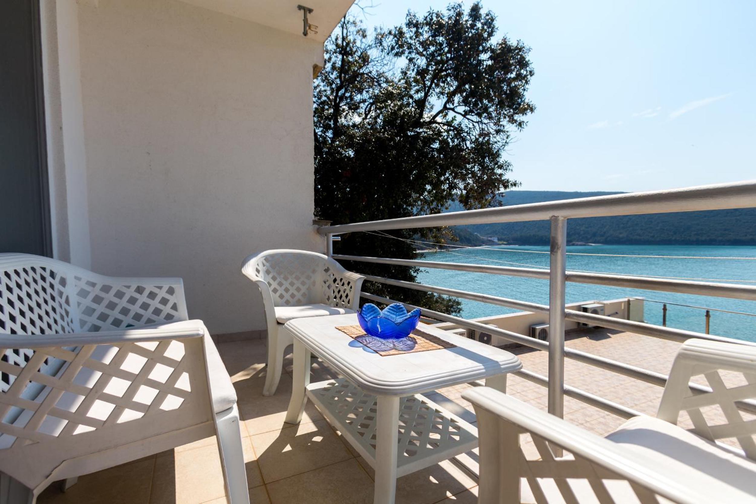 Seaside Apartment Kruce