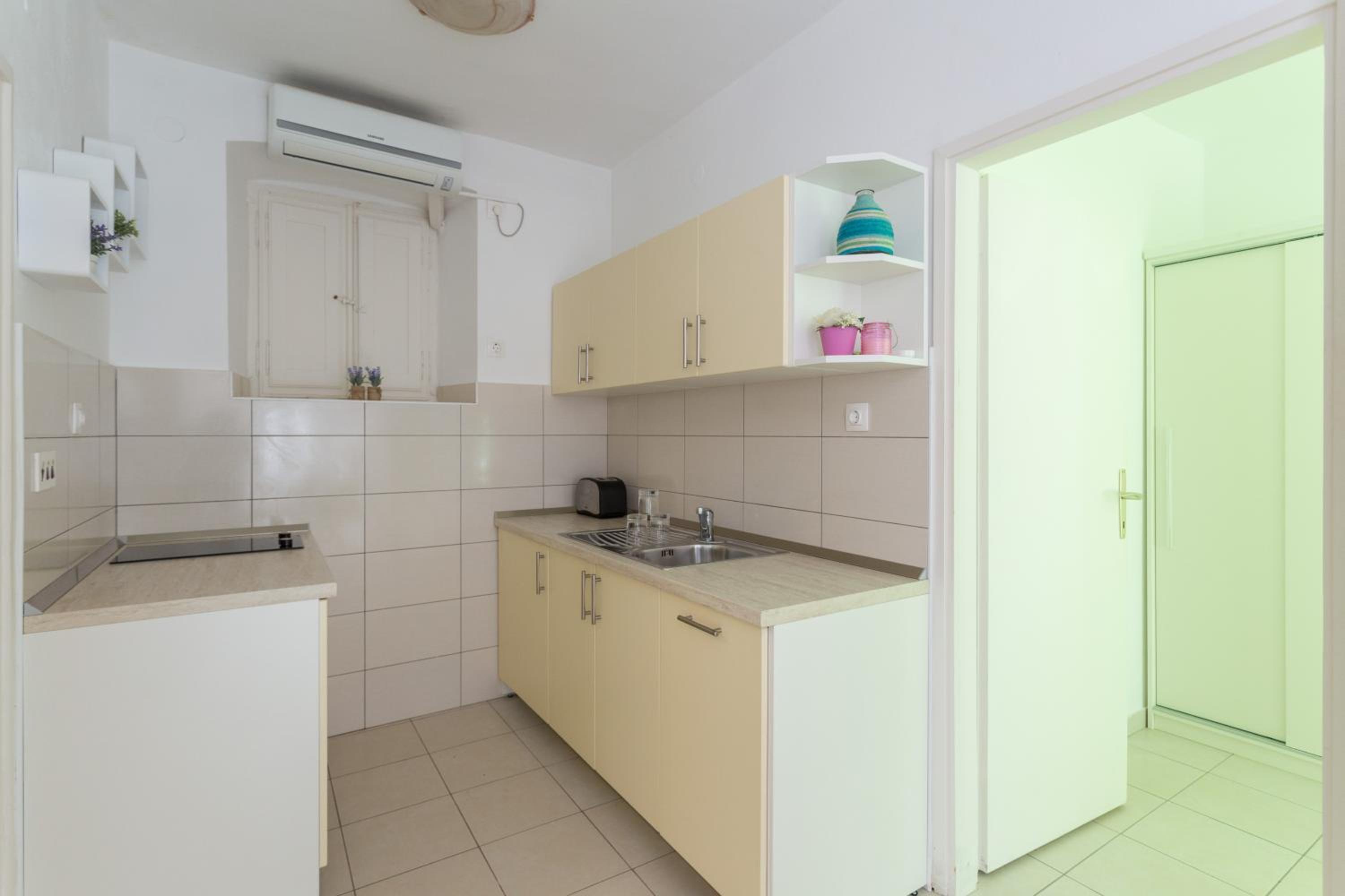Apartments Mara