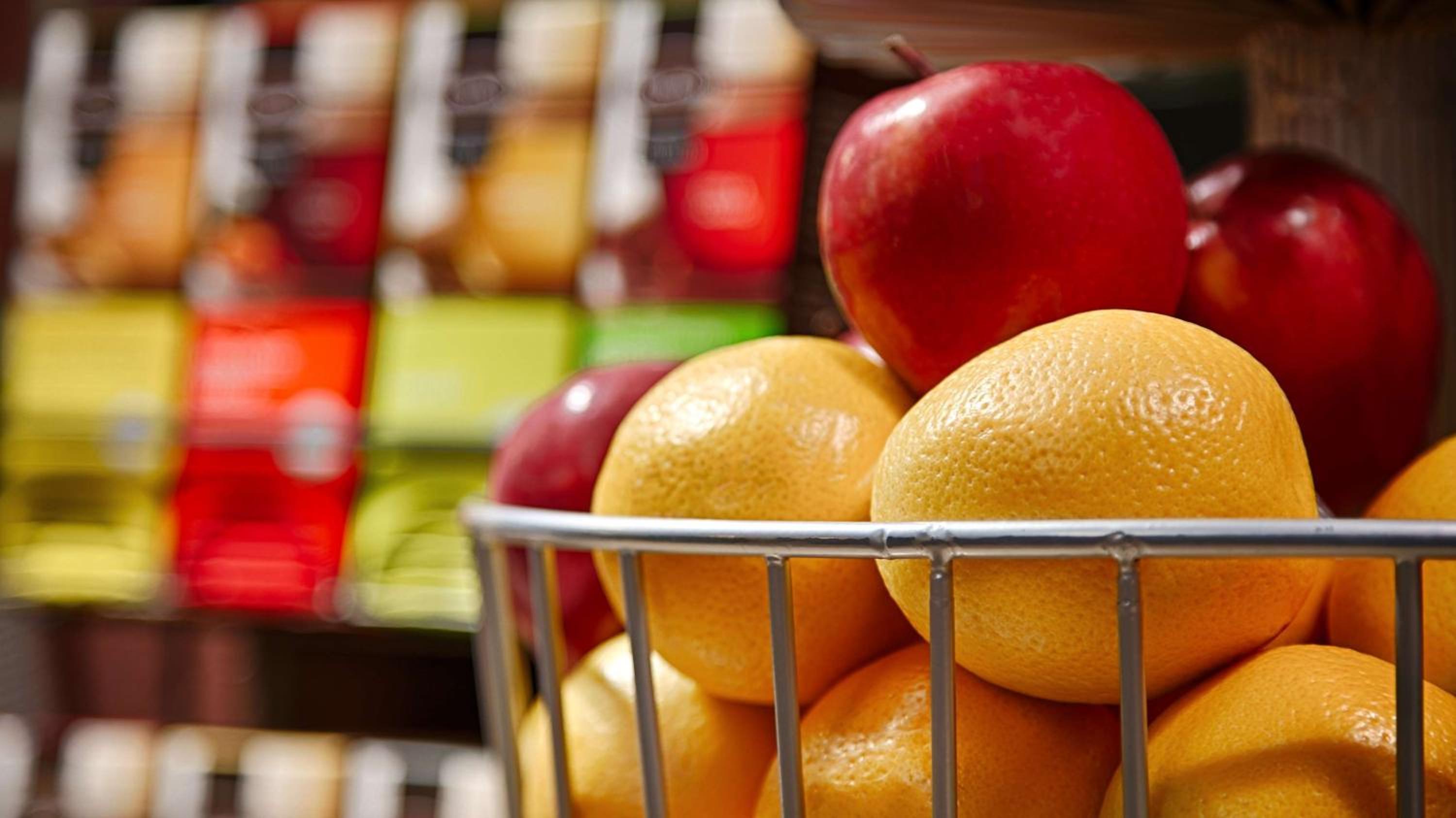 Food & Beverage