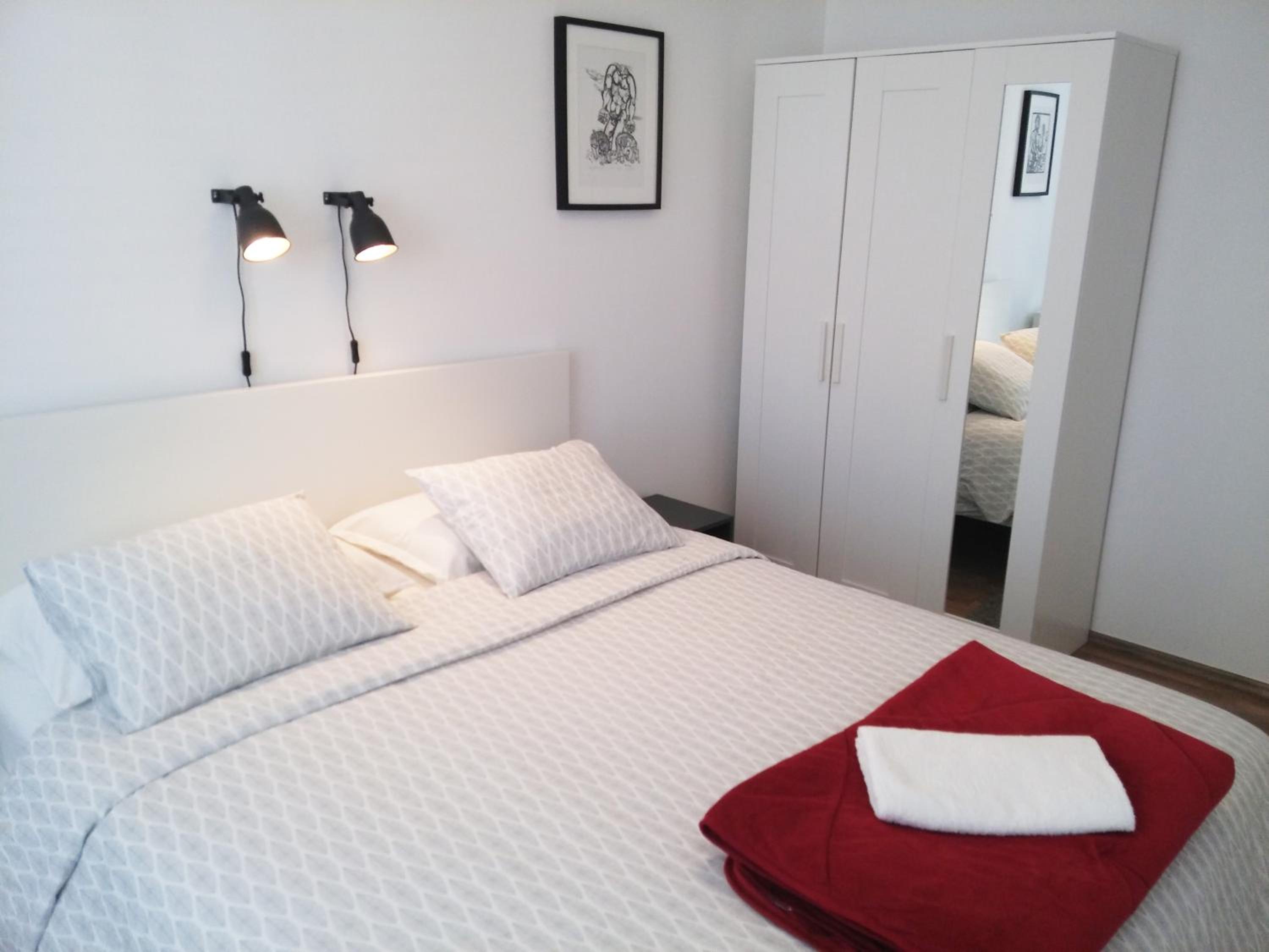 Rosa view 5