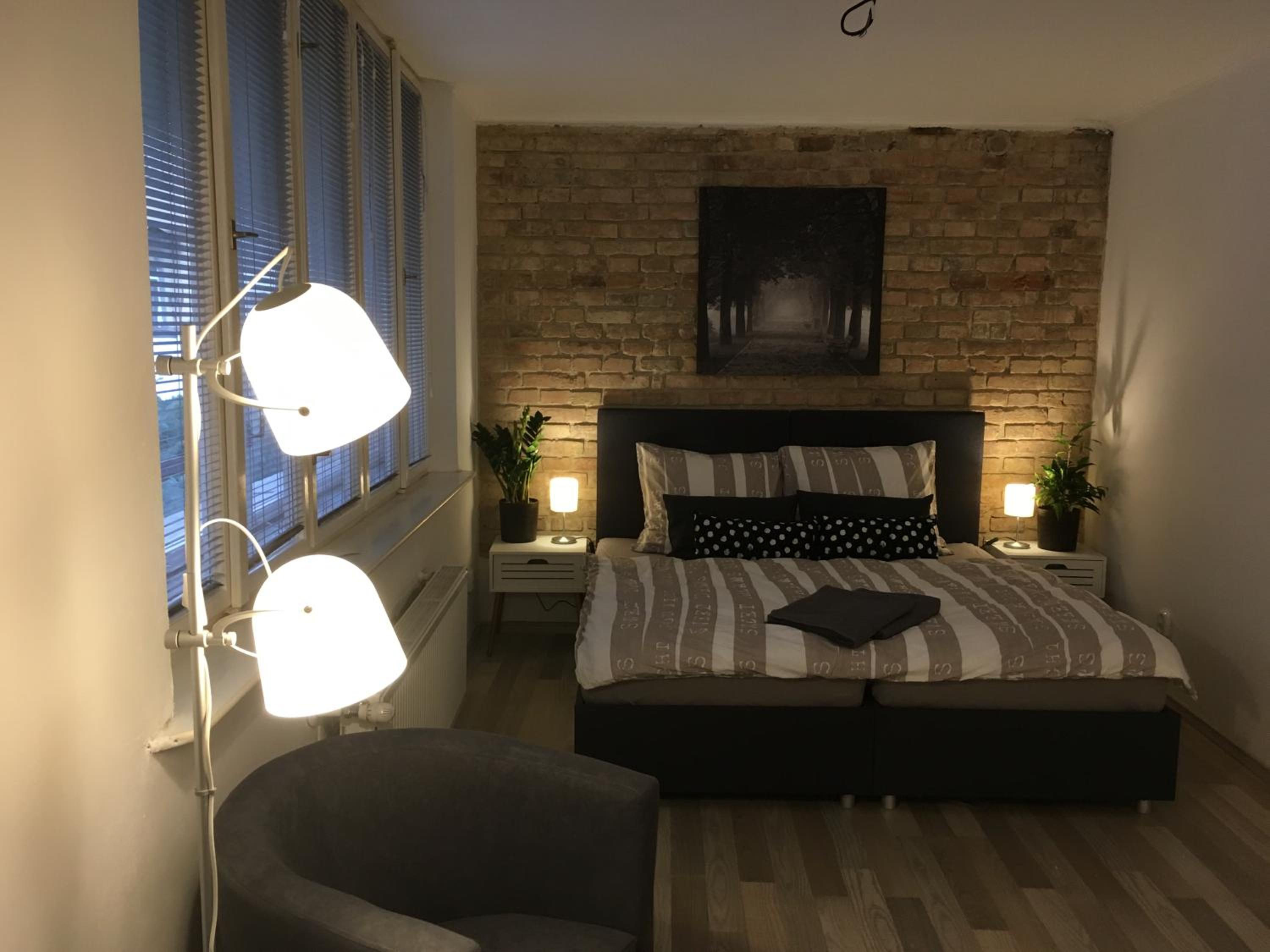 Theresa Apartments