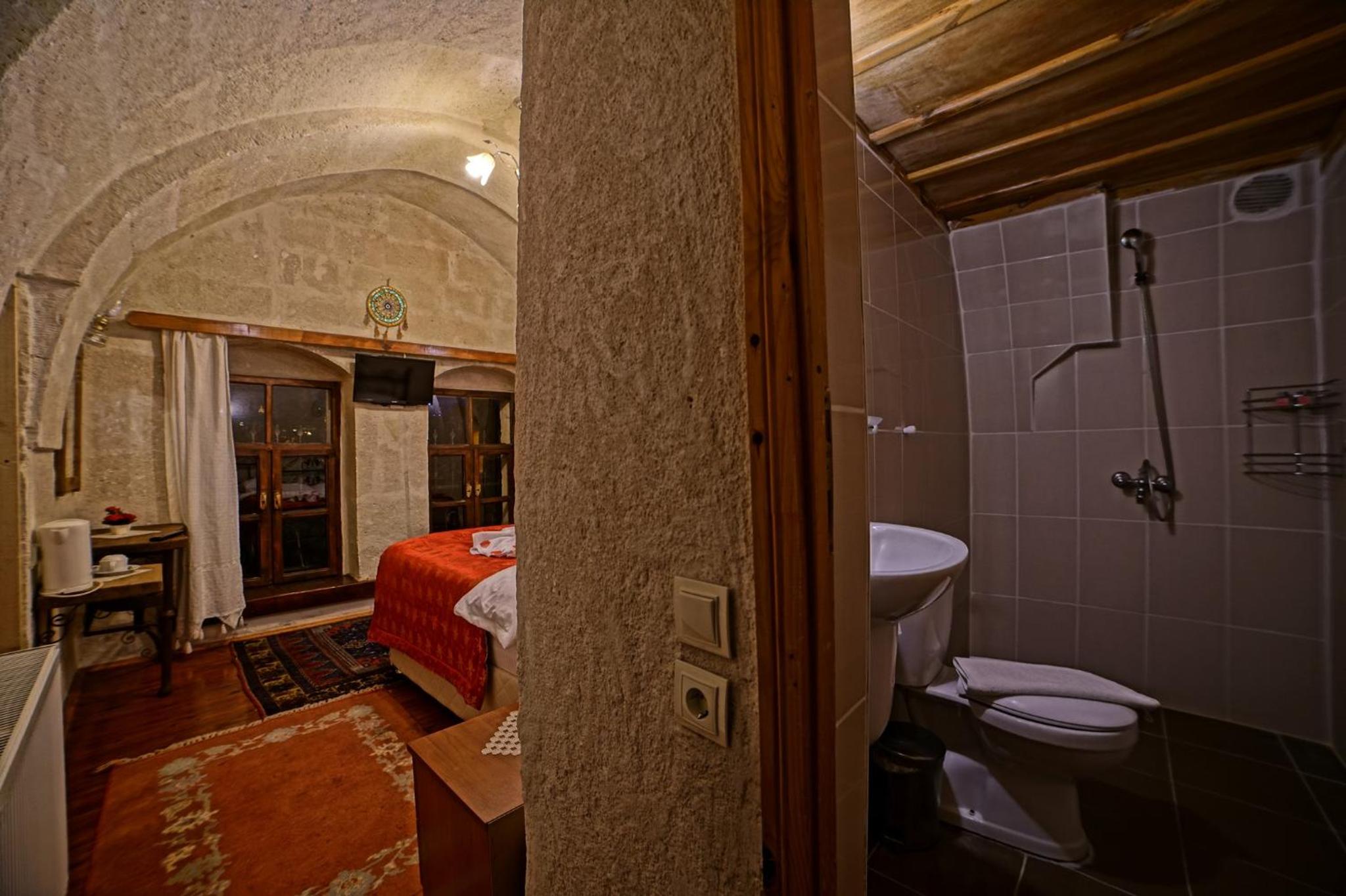 Melek Cave Hotel - Image 18