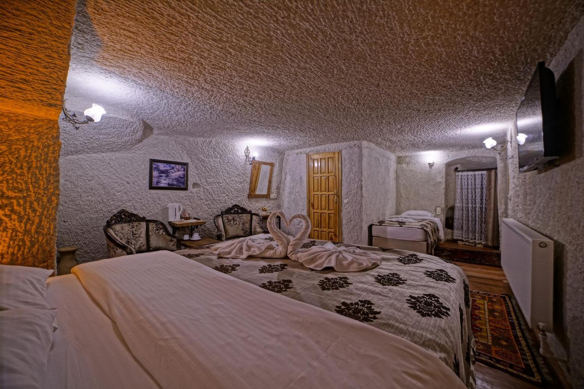Melek Cave Hotel - Image 56