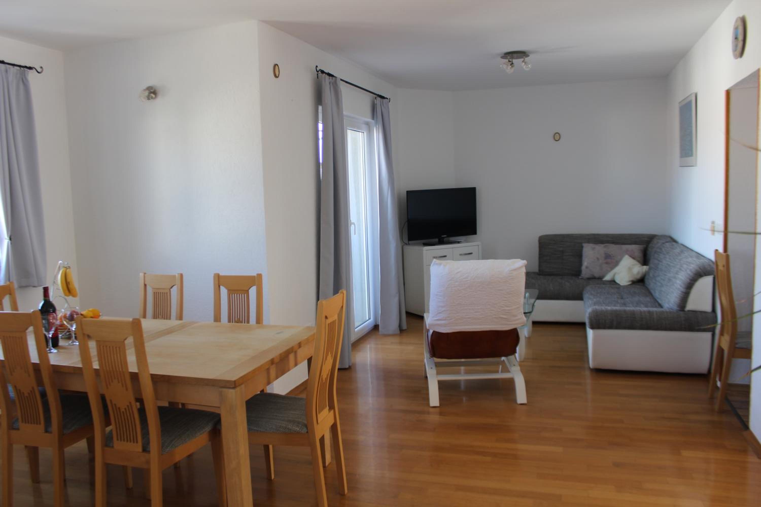 Andrea Apartments
