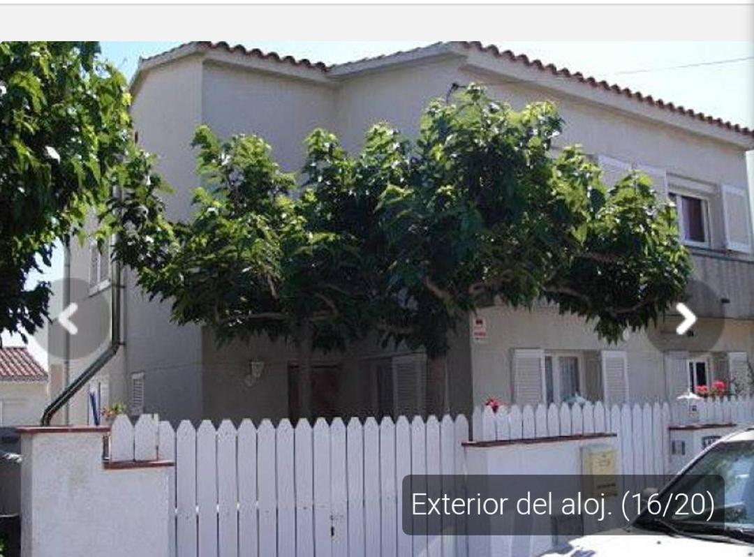 Casa _pareada con piscina y jardin privado photo 2