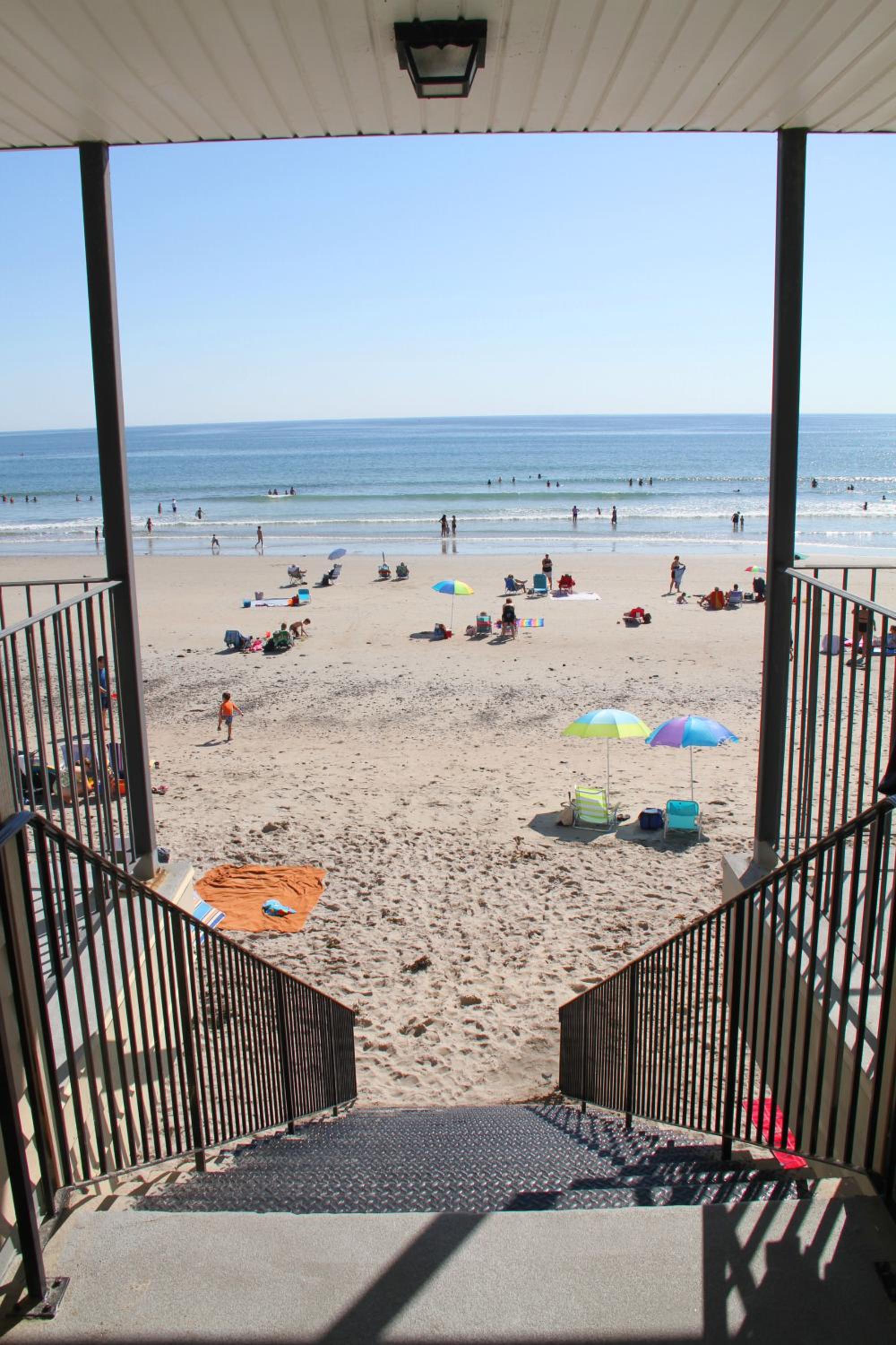 Atlantic Oceanfront Hotel, Wells Beach - Property Image 22