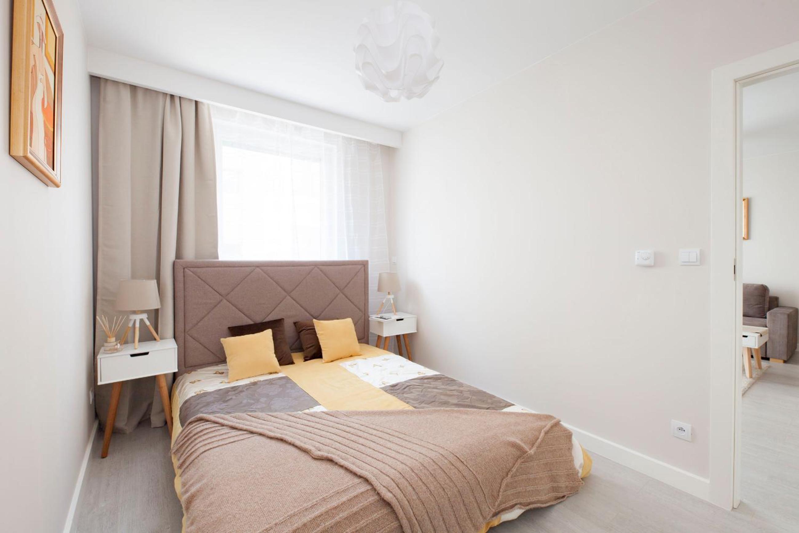 Raval Apartments - Soft Beige