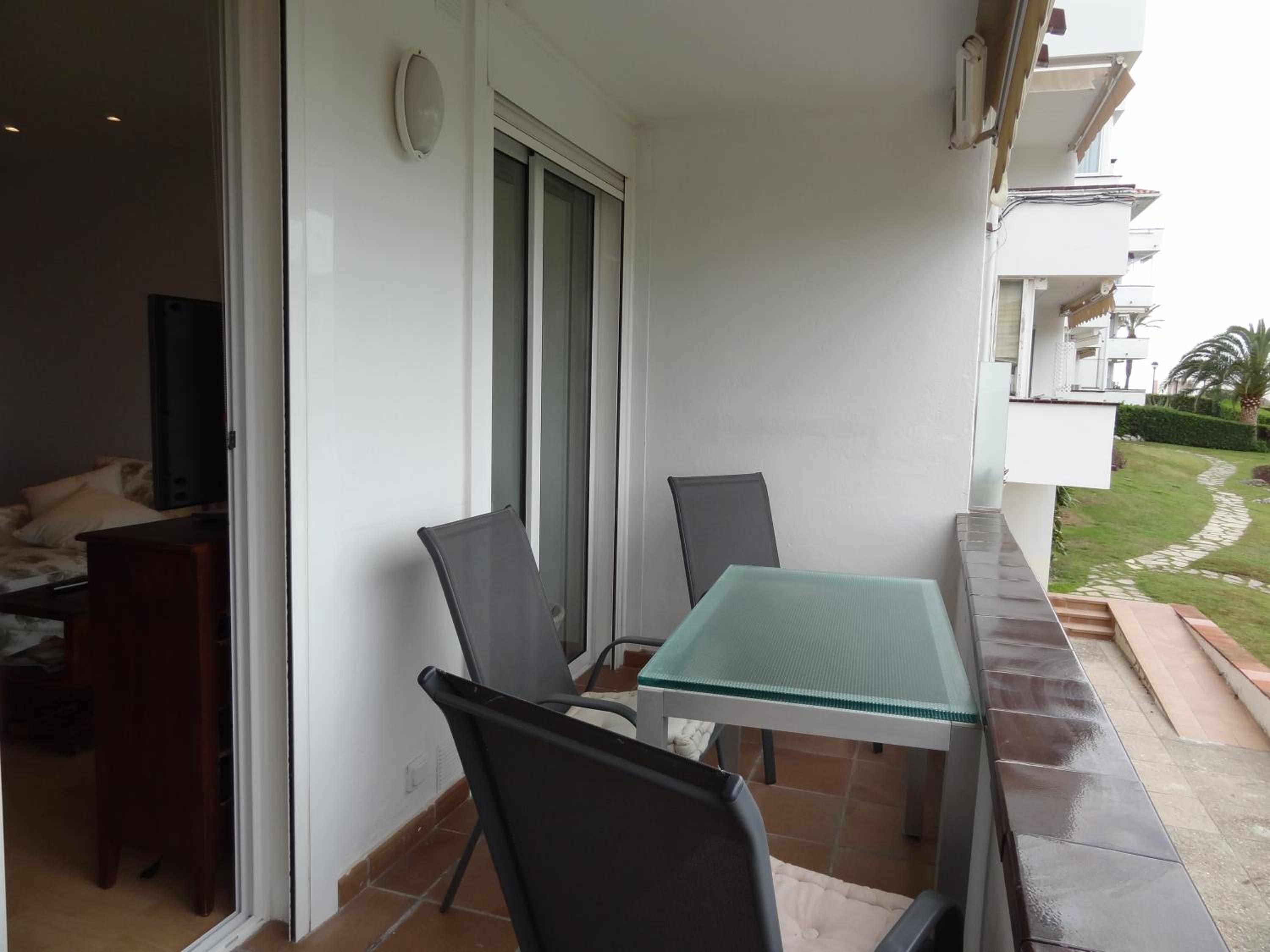 Ground Floor Sea View photo 3