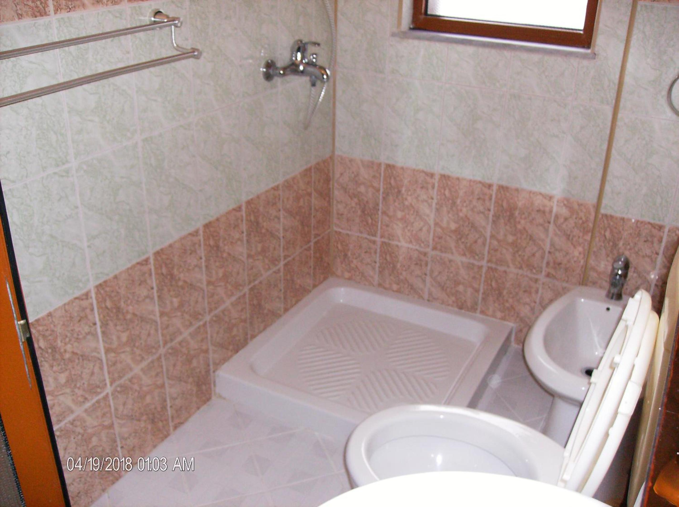 Amras house