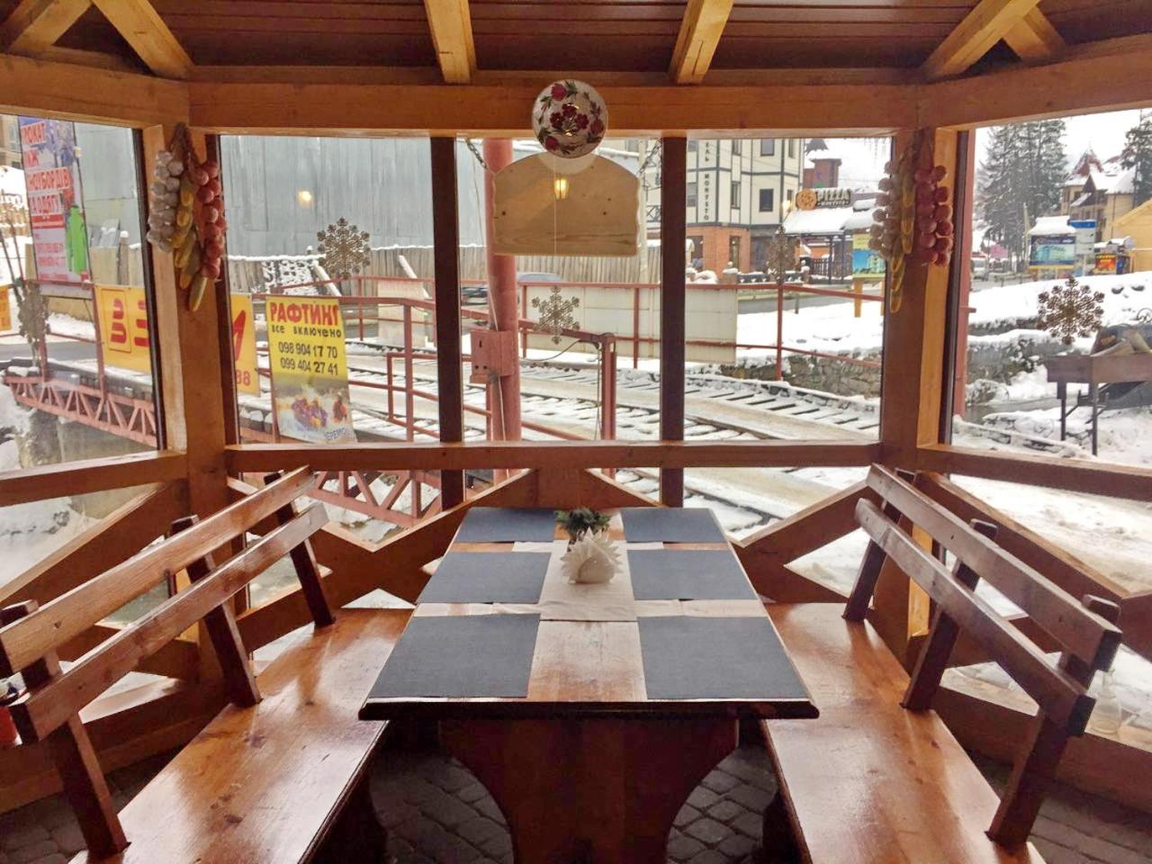restaurant