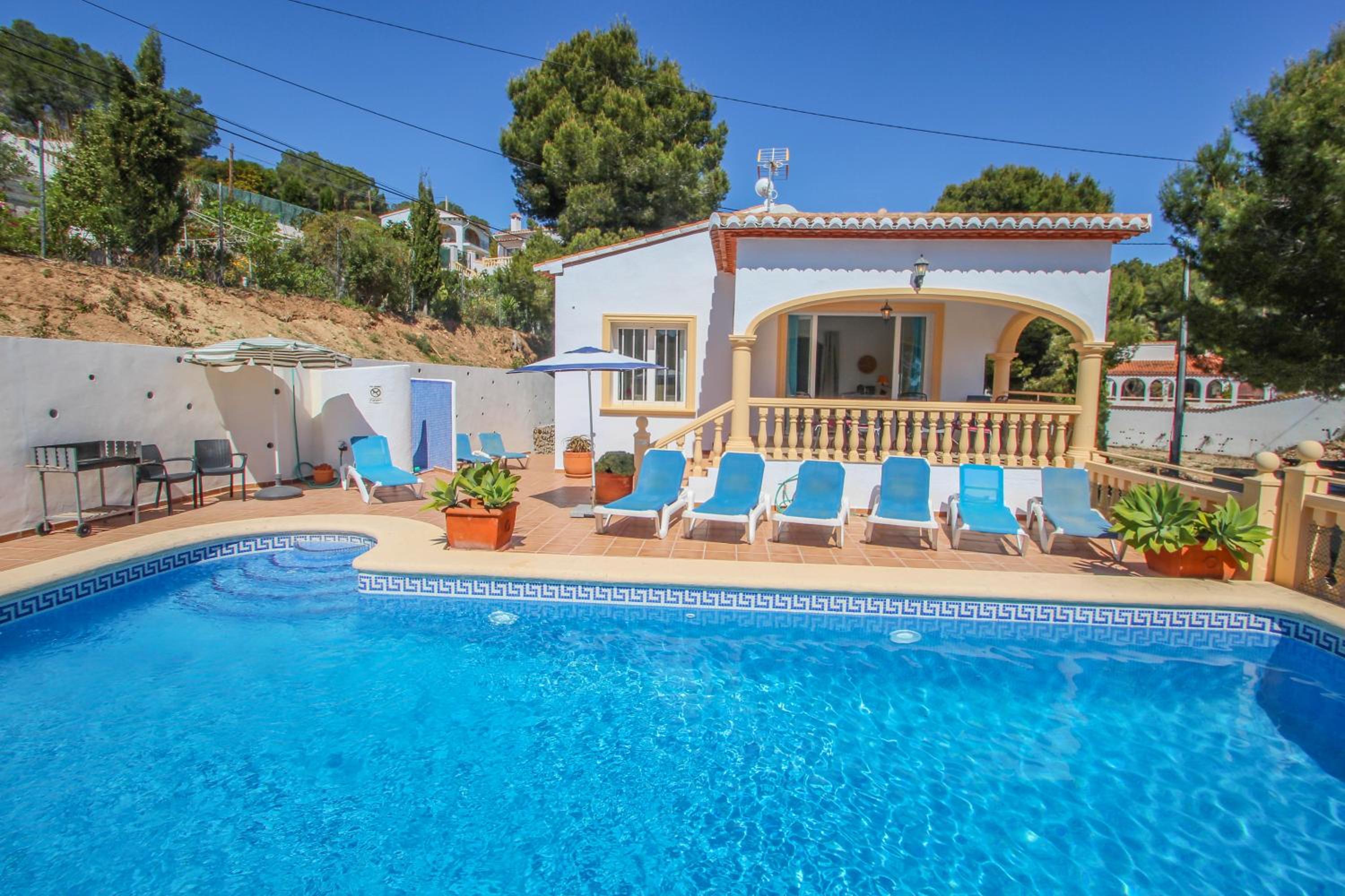 Hermosa - this lovely detached holiday property in Benissa view 5