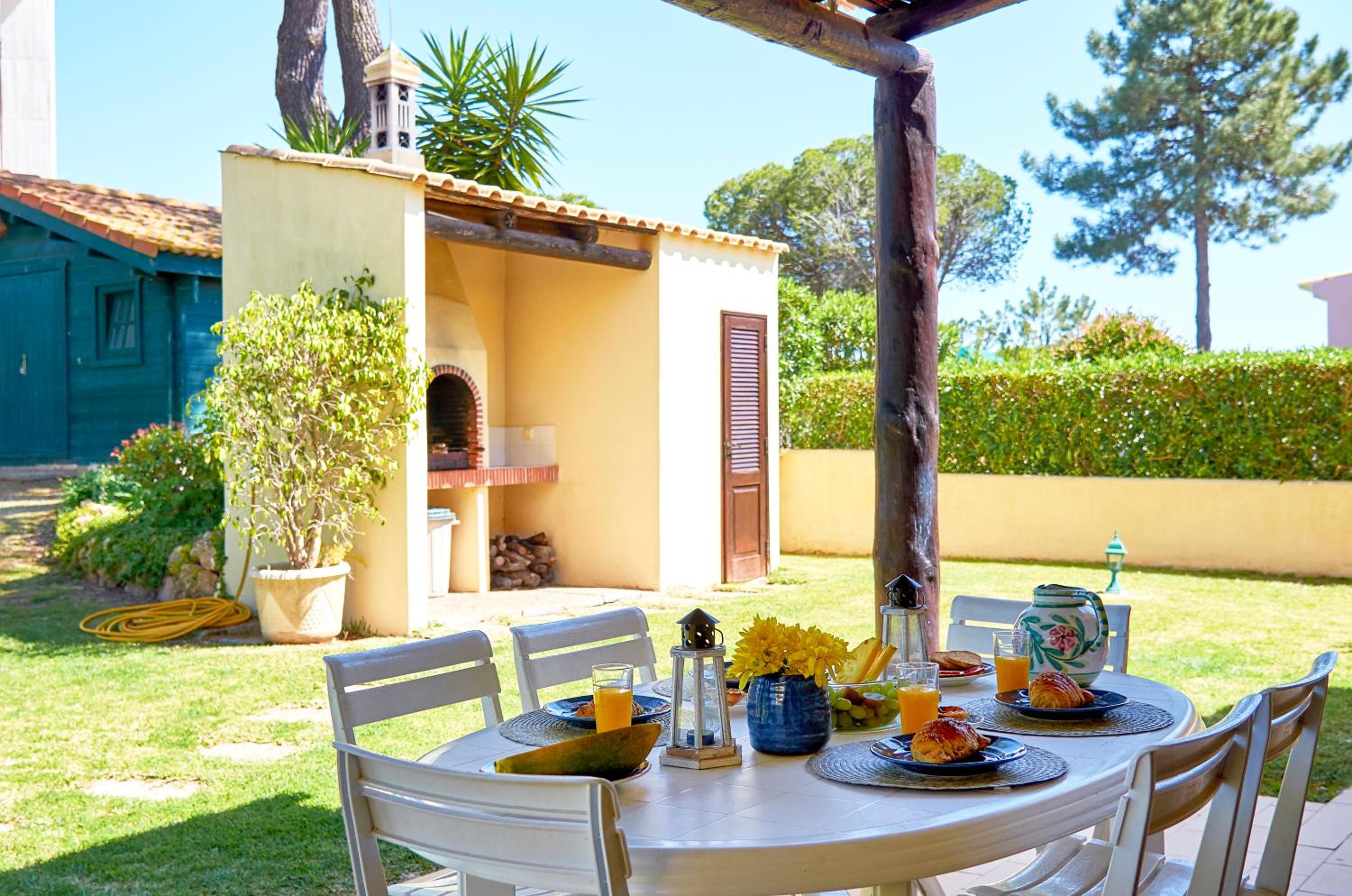 Charming House Vilamoura view 4