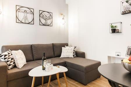 Cozy studio 50m from sea
