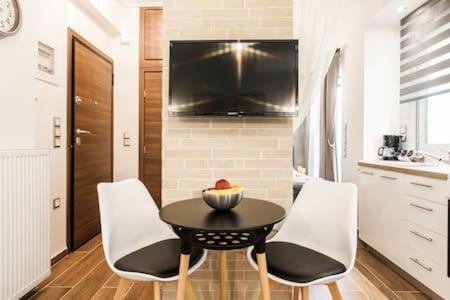 Cozy studio 50m from sea