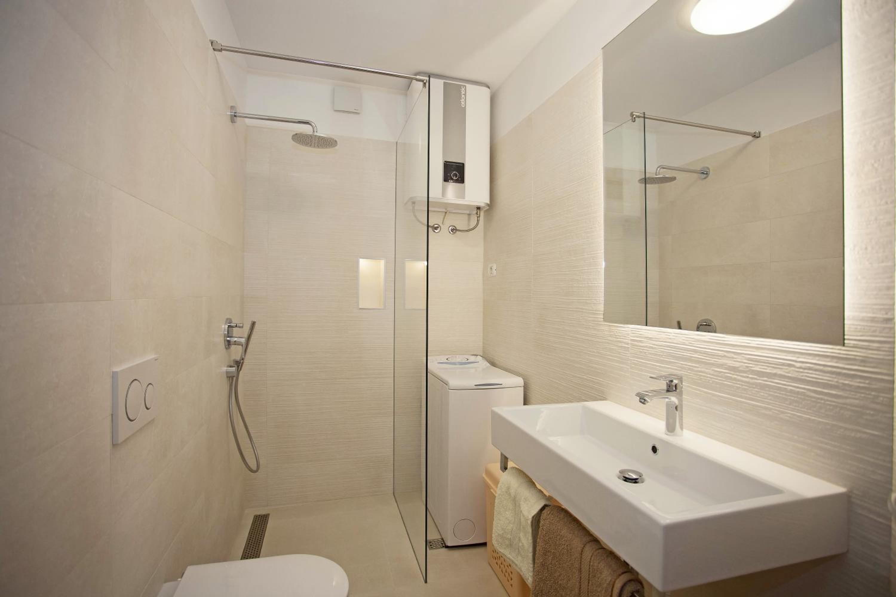 Apartment Pia view 2