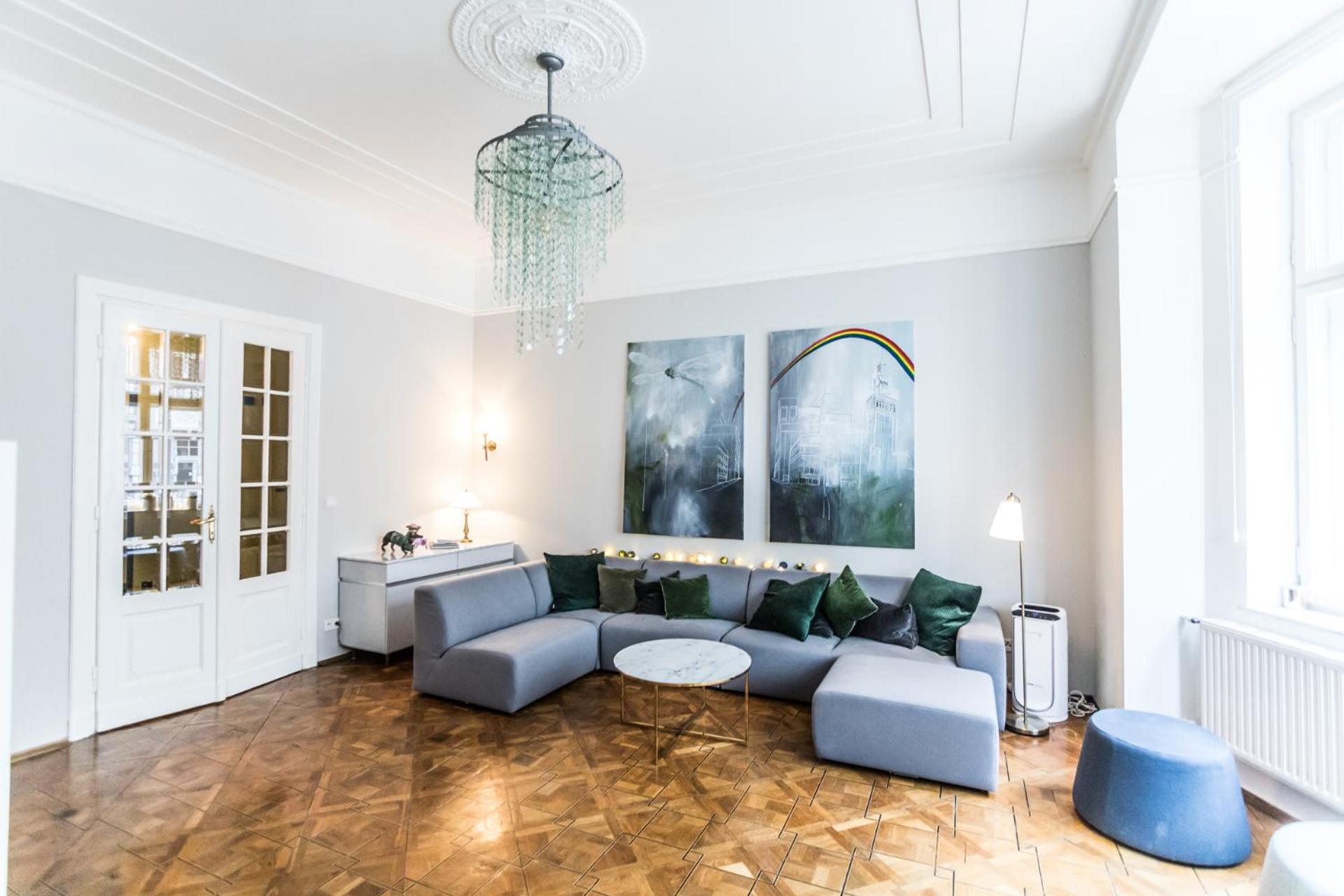 Warsaw Center 110m2