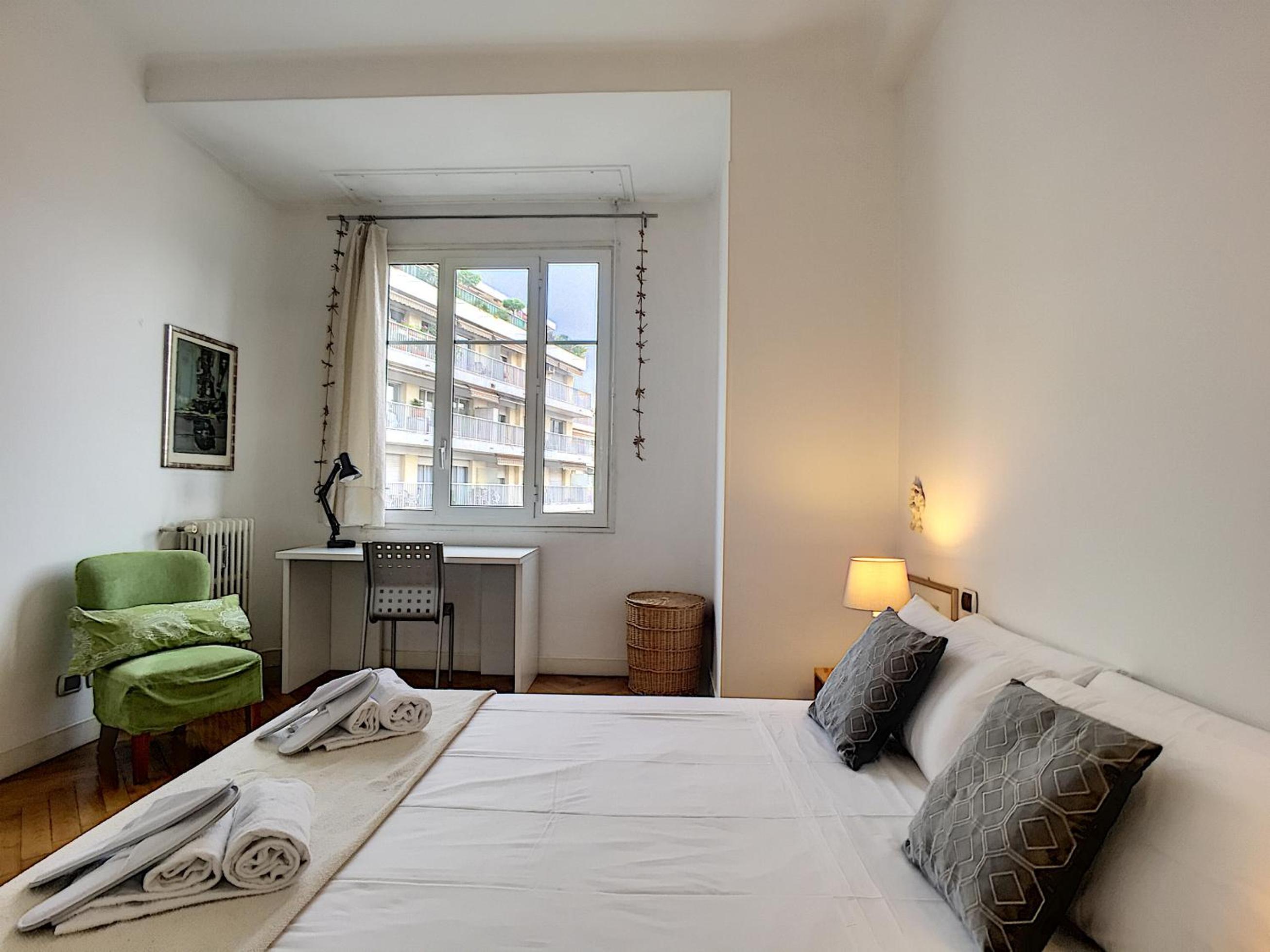 Nestor&Jeeves - PALAIS NICOLE - Central - Very close sea