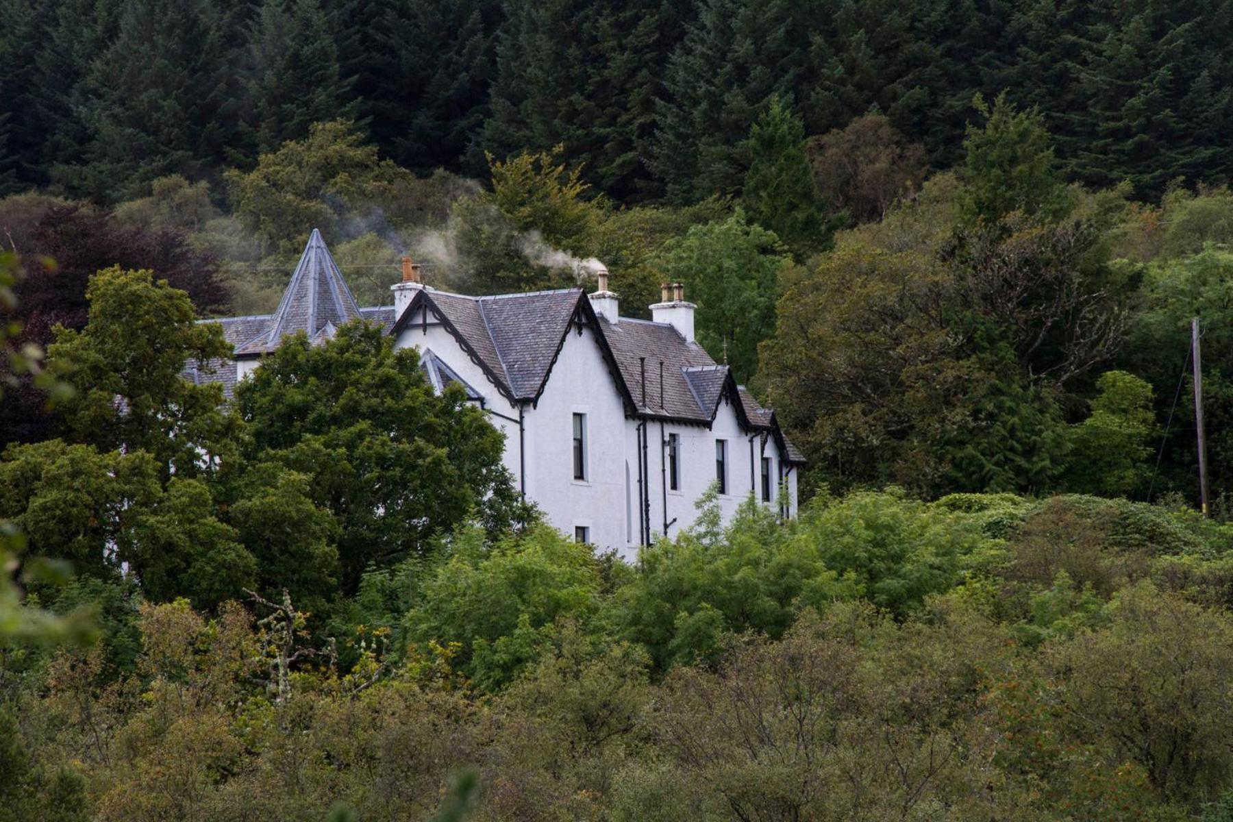 Linndhu House
