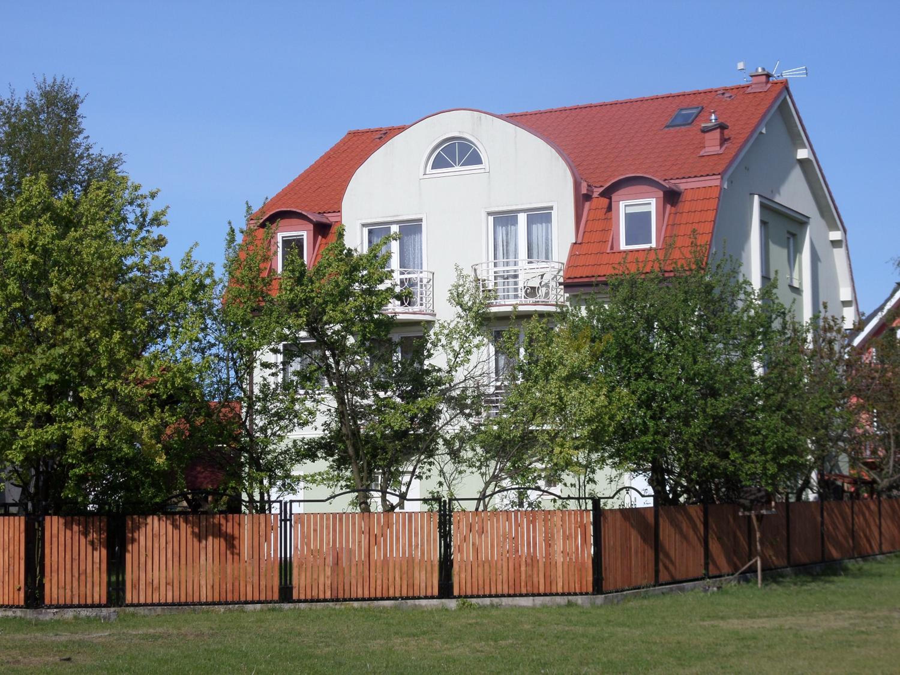 Photo 33