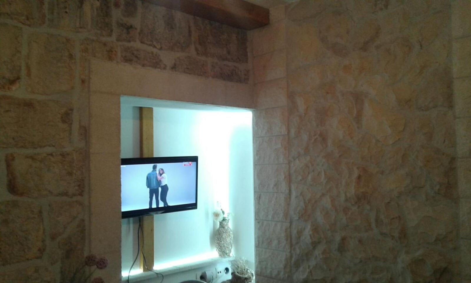 Photo 40