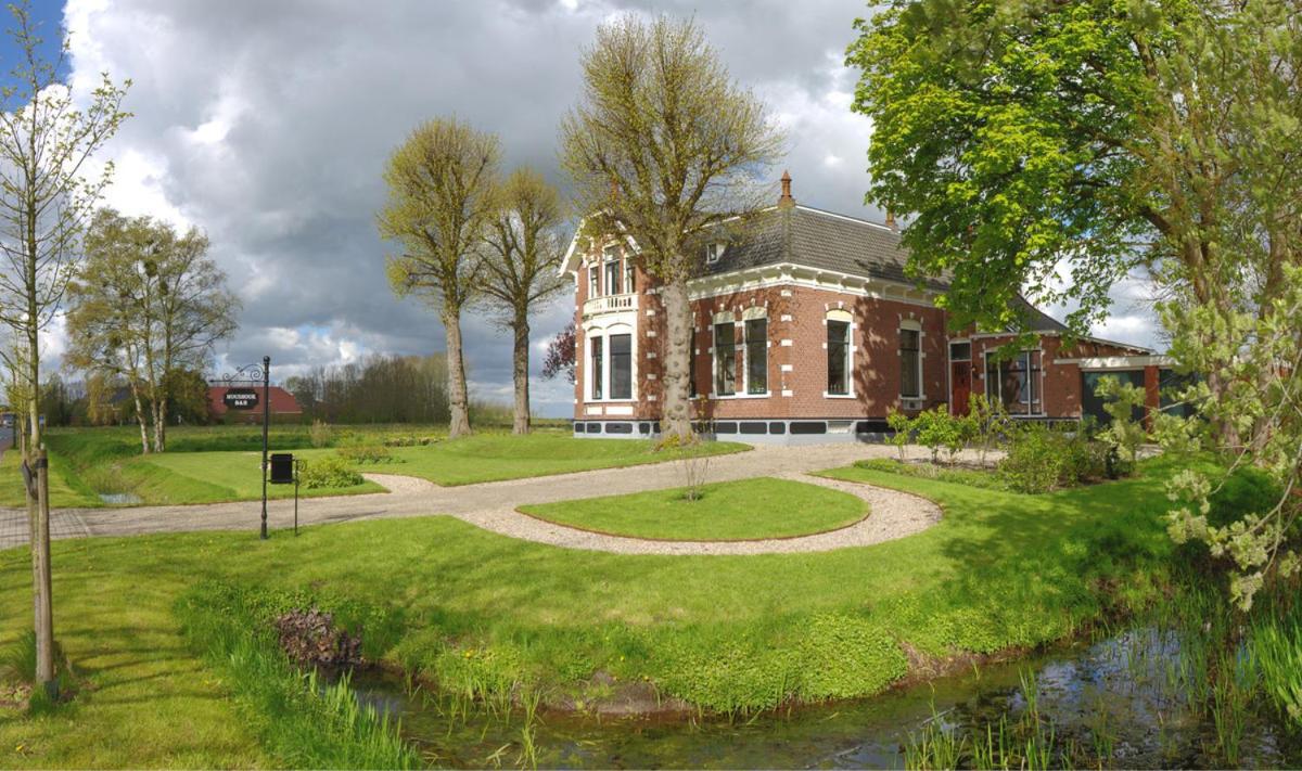 Moushouk Bed and Breakfast