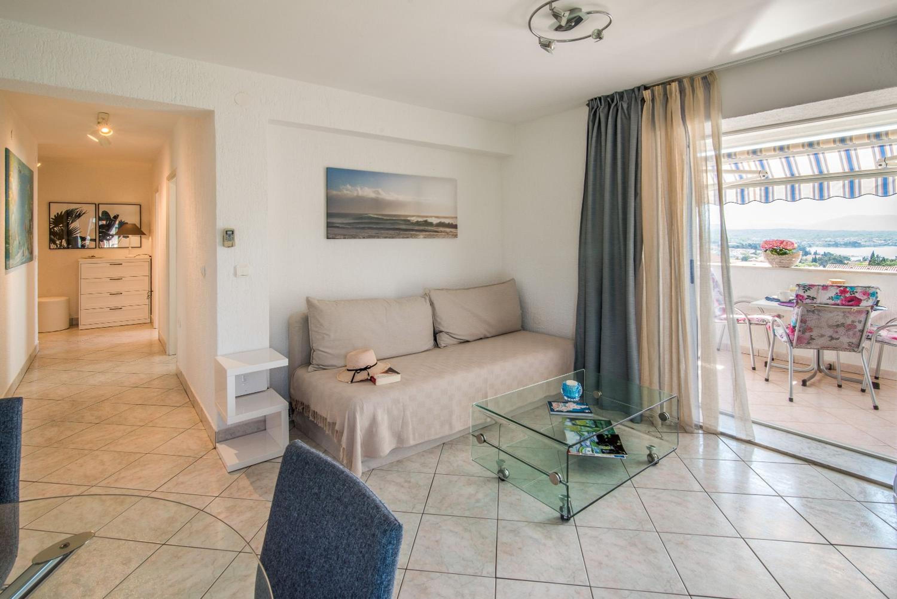 Apartment Luna