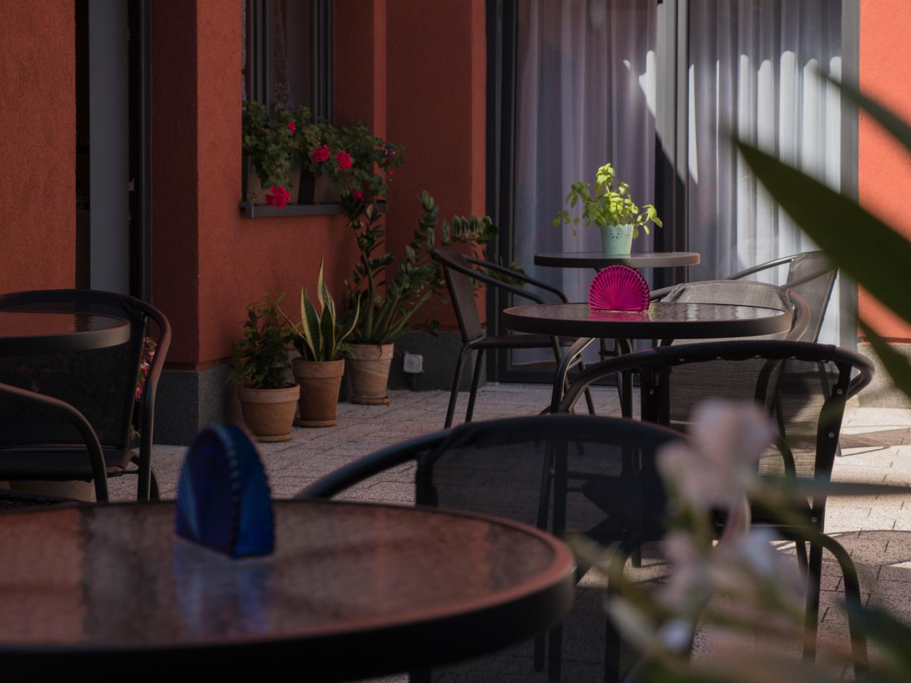 balcony