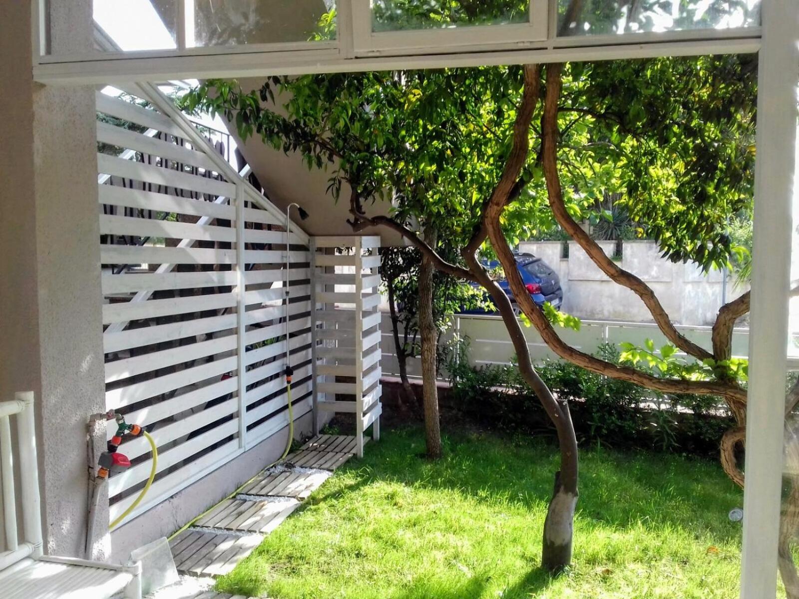 Photo 34