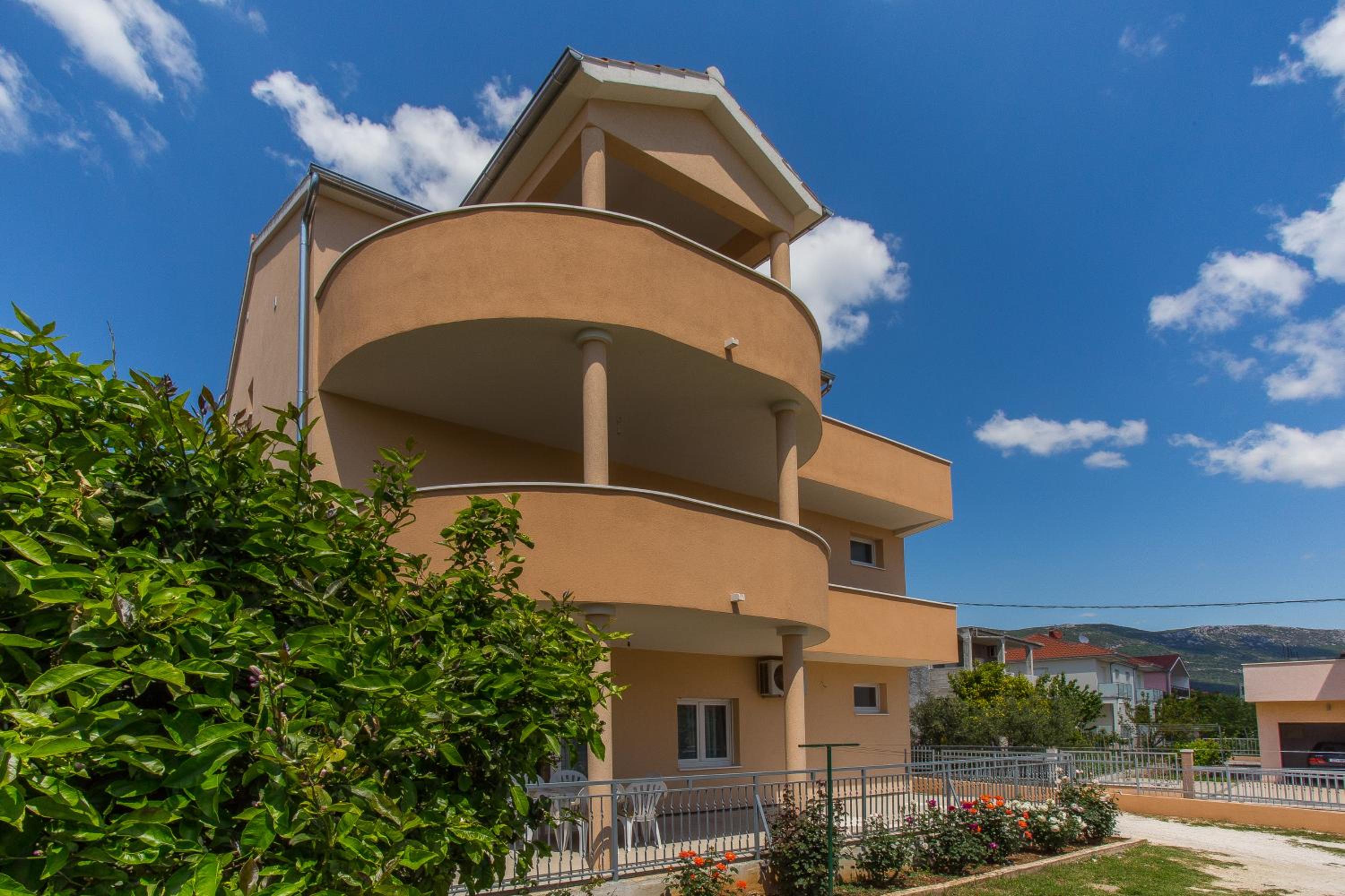 Apartman Višić 1692 view 2