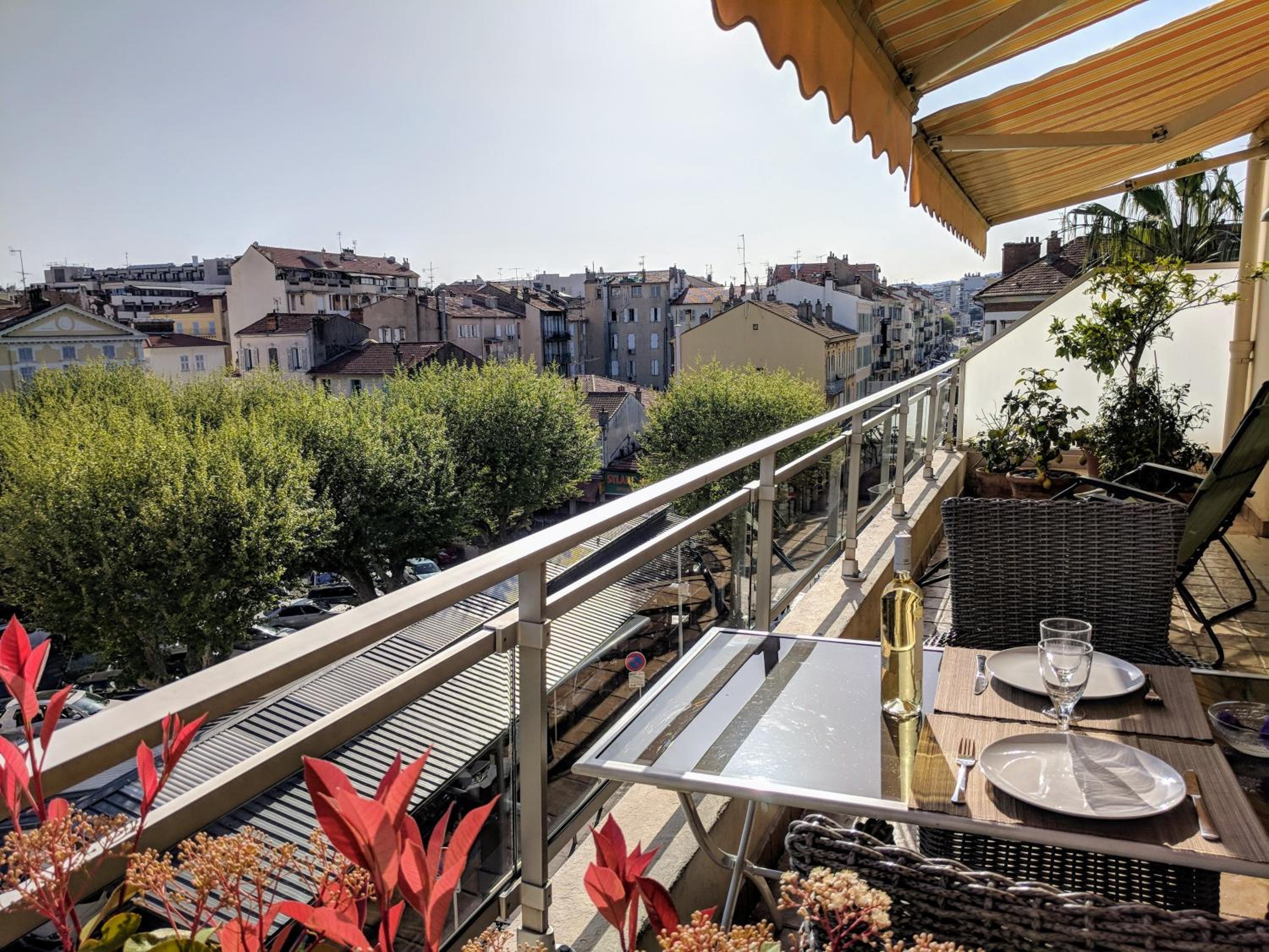 Citilet 6 Bright, open-plan with large terrace photo 2