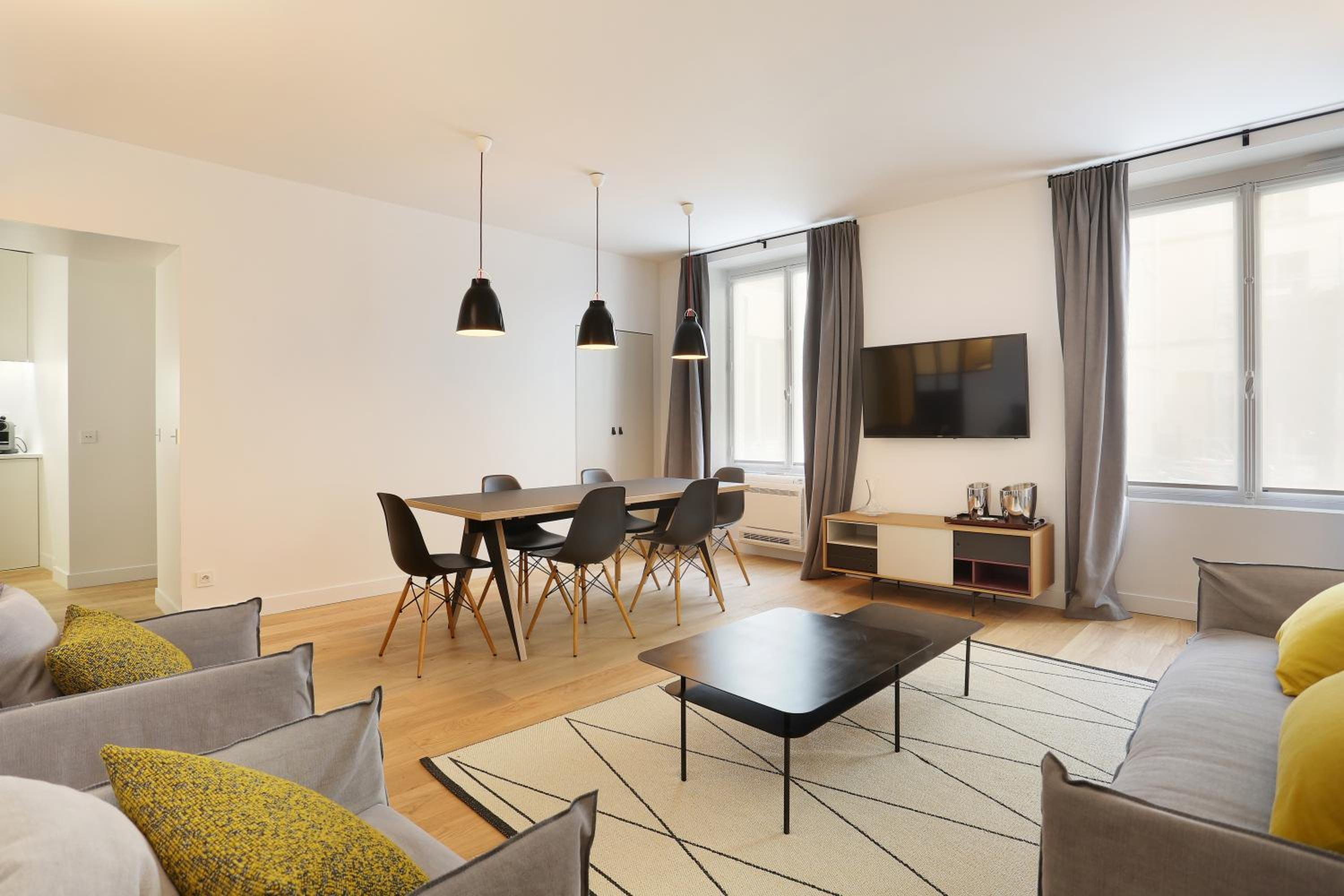 Pick A Flat's Apartment in Saint Germain - Rue Corneille