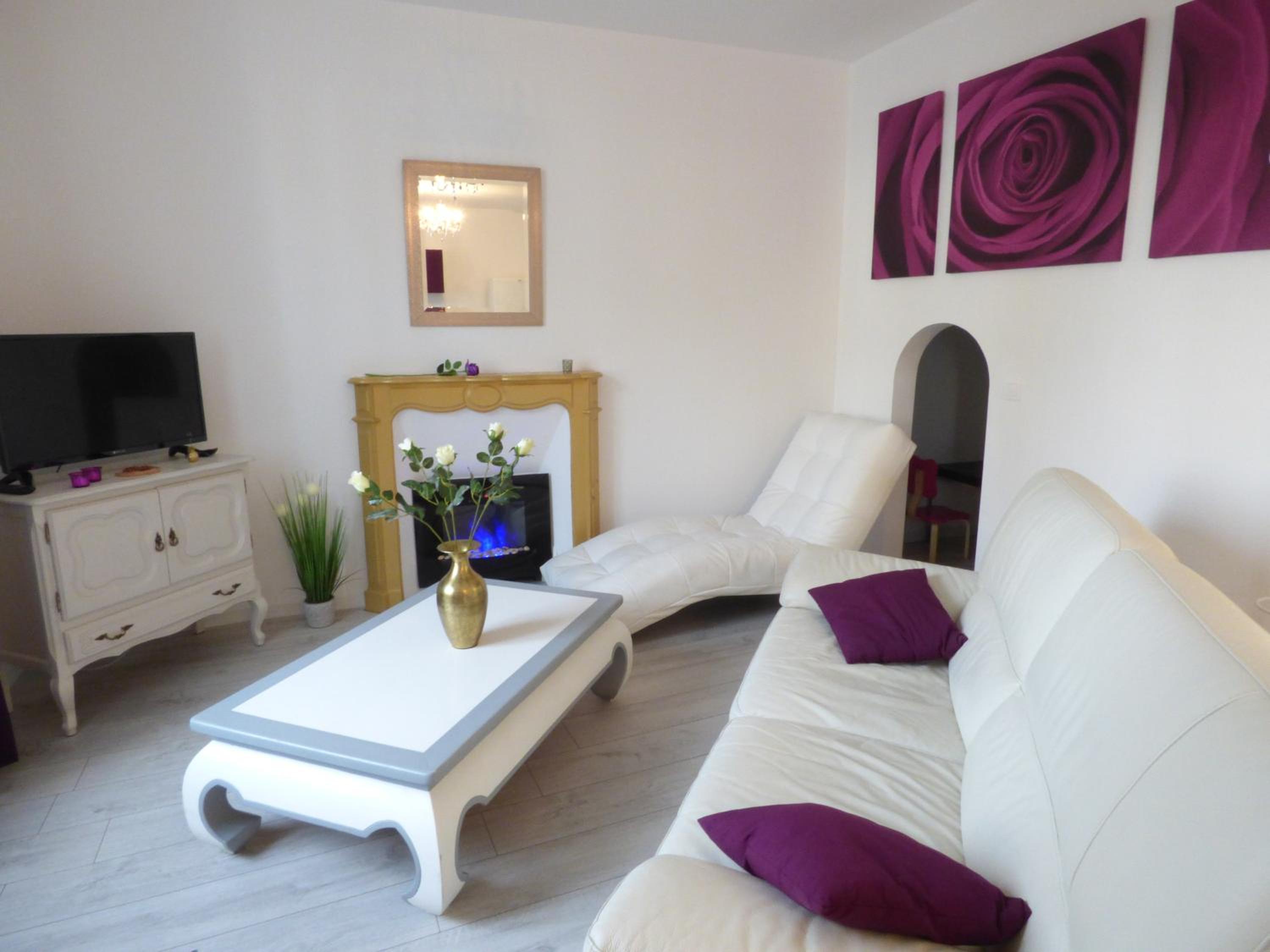 Hotel Gite 7 km du Mont St Michel - Image 1