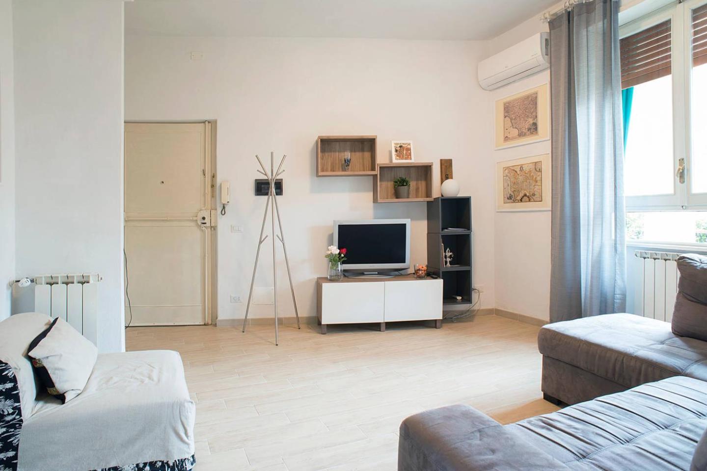 TwelveHolly apartment