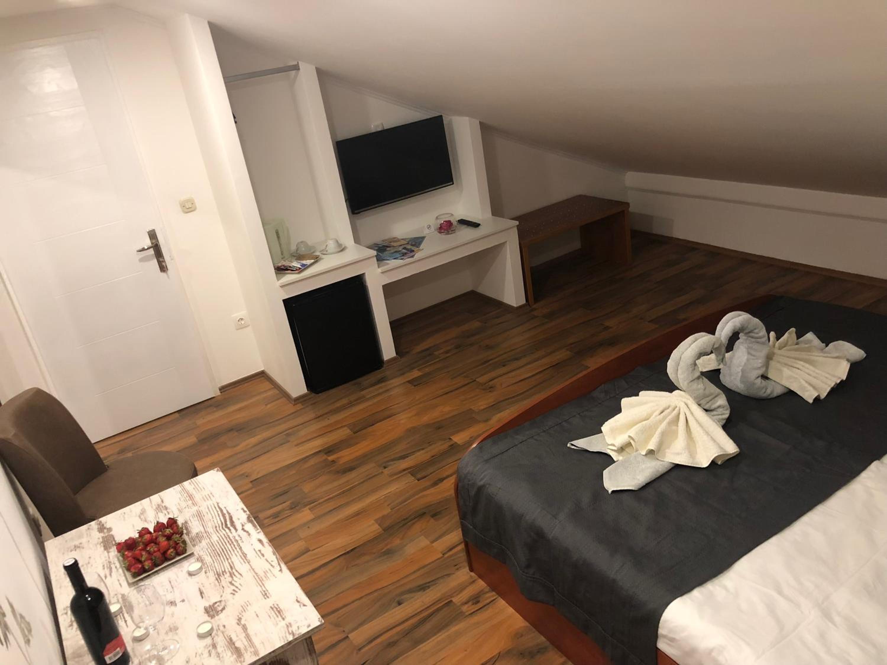 Apartments Adaleta